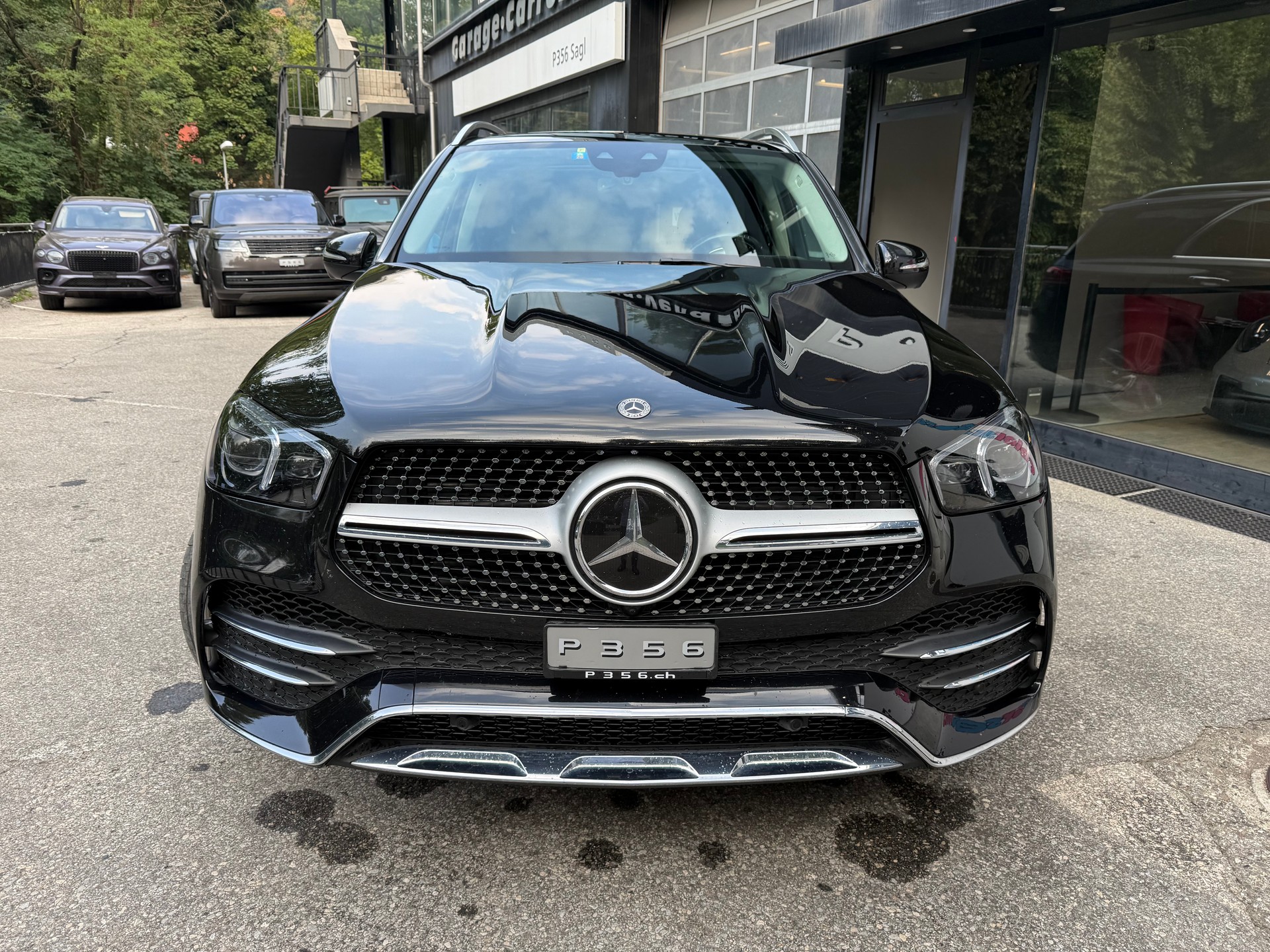 MERCEDES-BENZ GLE 350 d 4Matic AMG Line 9G-Tronic-image-2