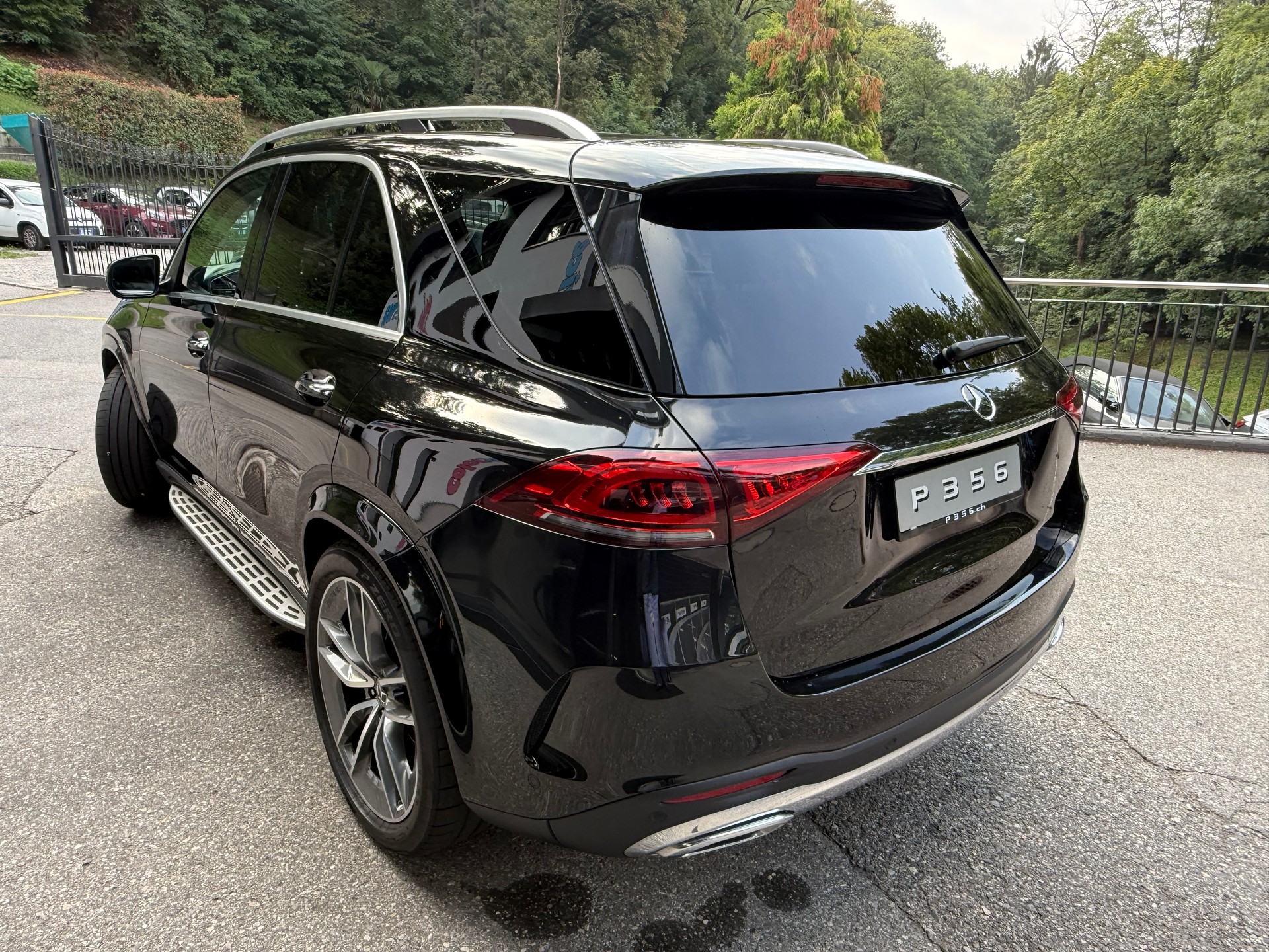 MERCEDES-BENZ GLE 350 d 4Matic AMG Line 9G-Tronic-image-7