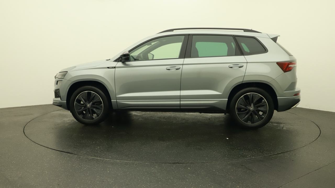 SKODA Karoq 2.0 TSI SportLine 4x4 DSG-image-1