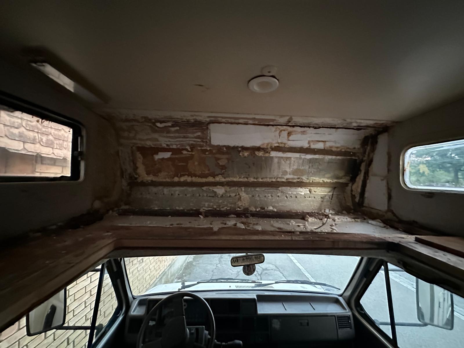 FIAT Tiny House - leer ohne Motor-image-12