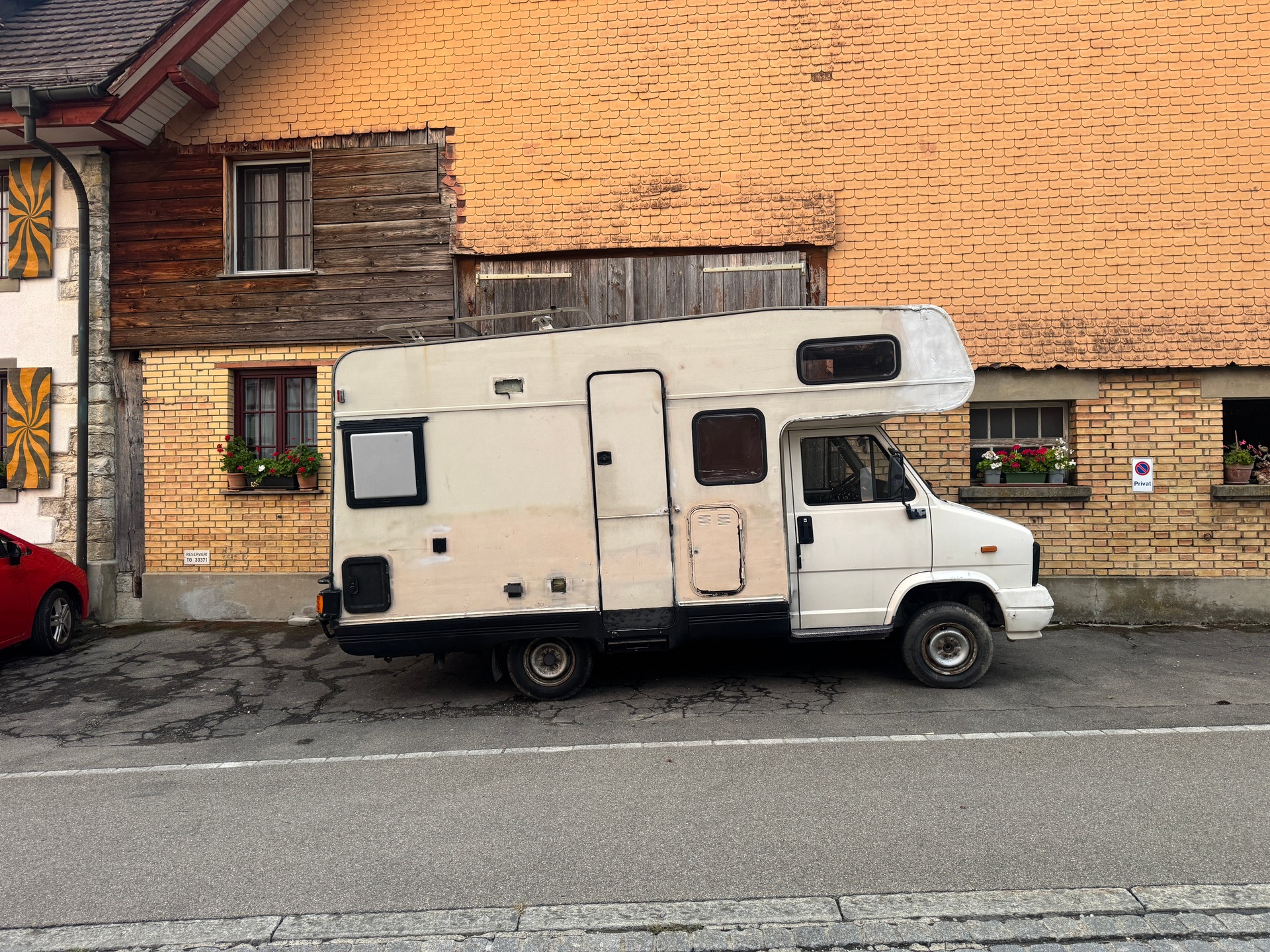 FIAT Tiny House - leer ohne Motor-image-1