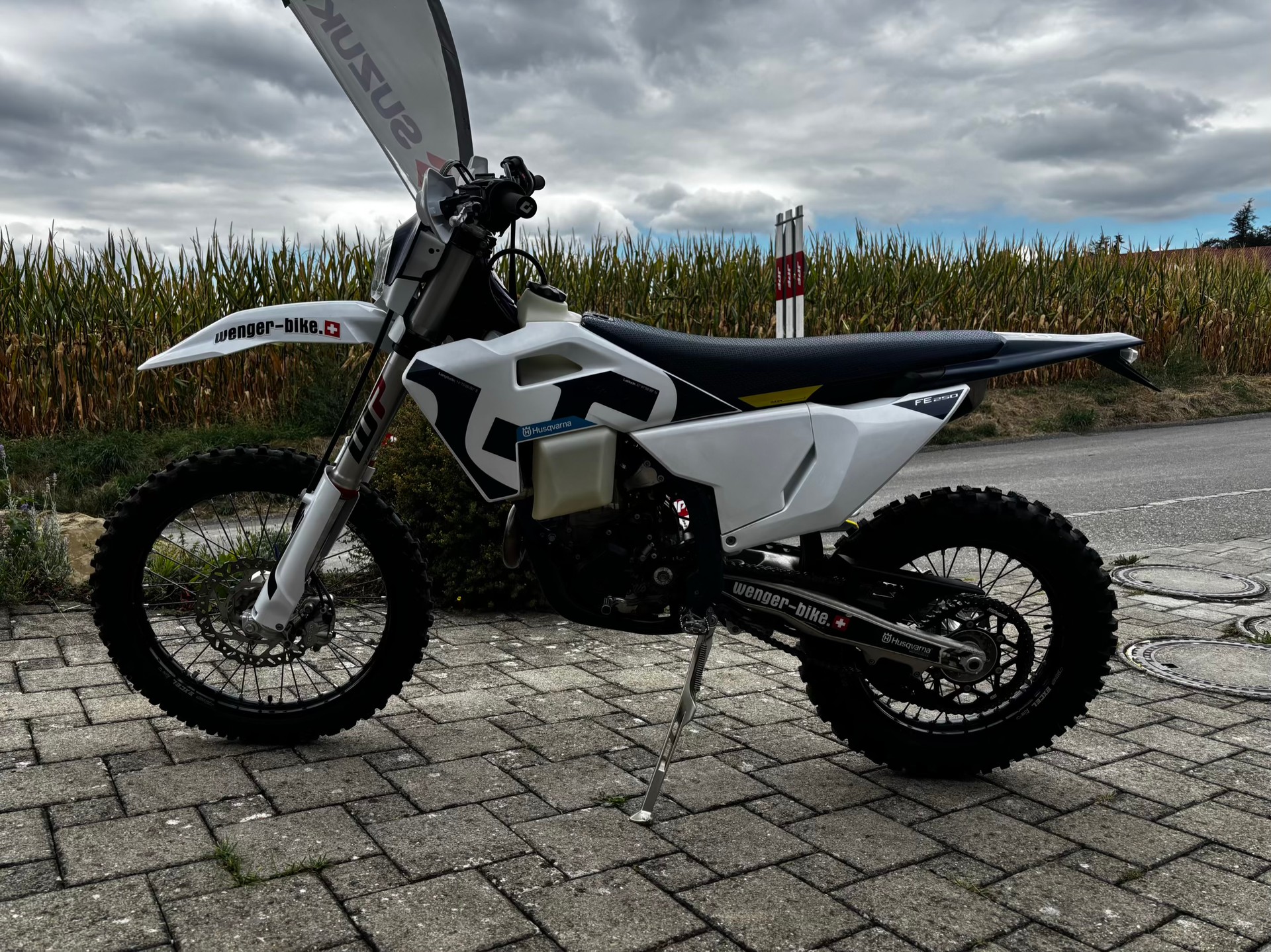 HUSQVARNA FE 250