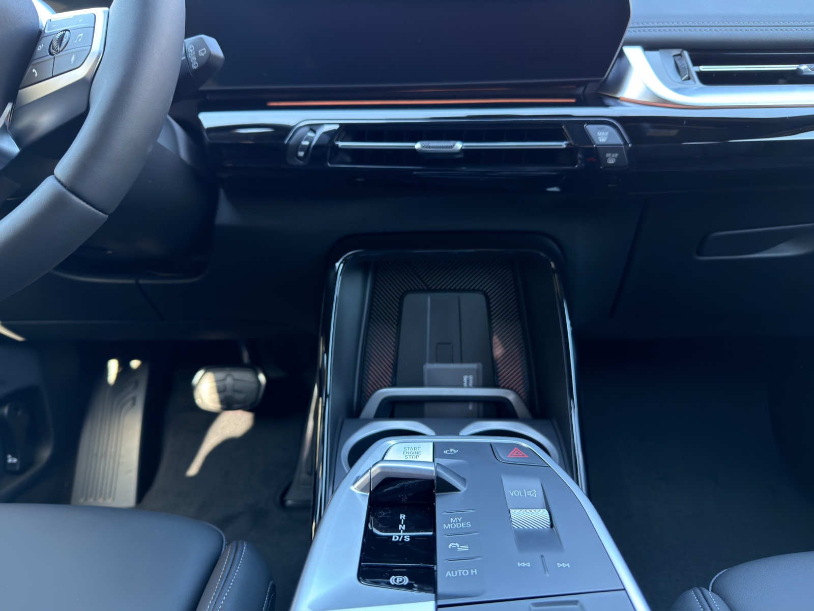 BMW X1 20d xDrive-image-16
