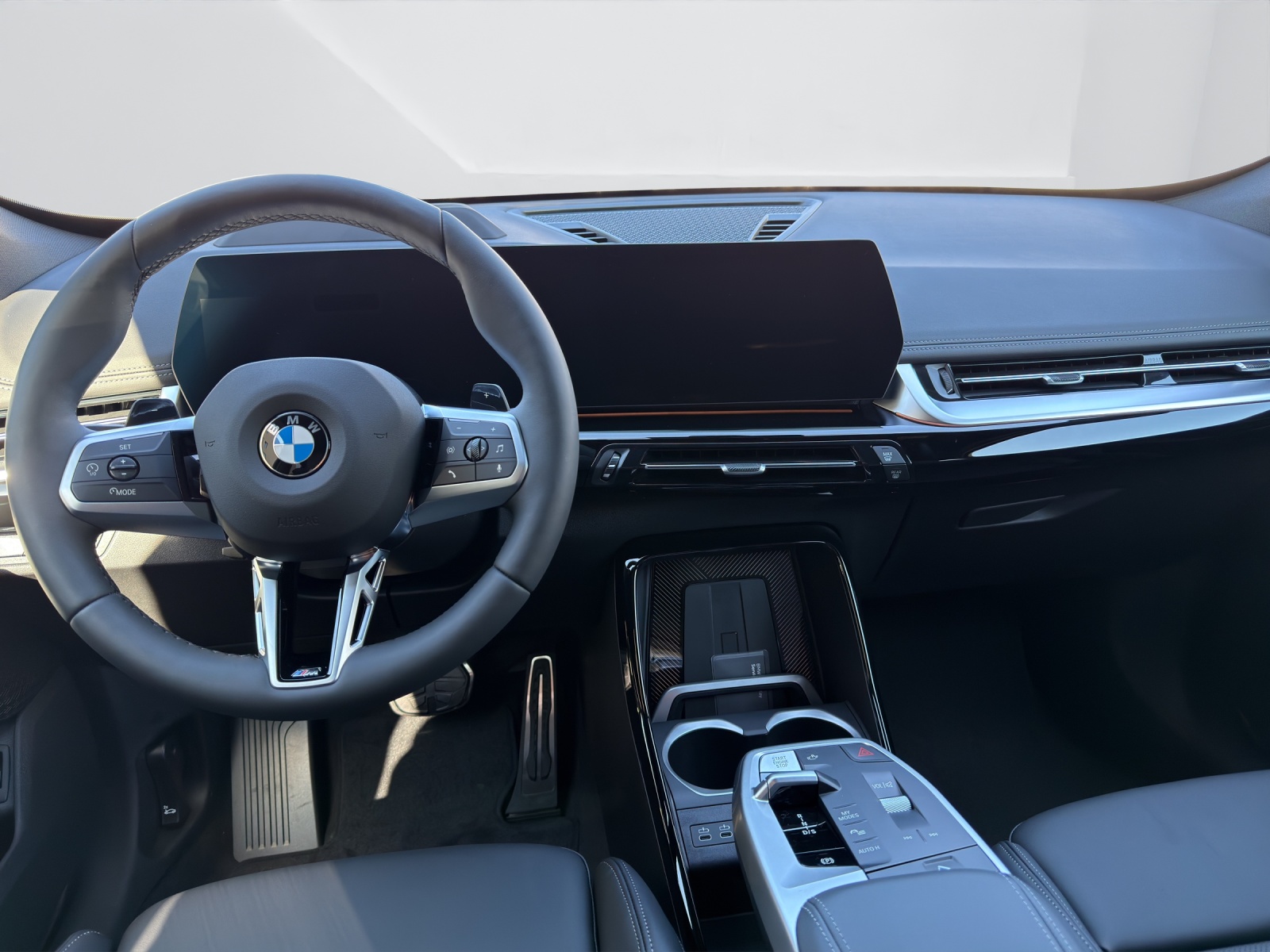 BMW X1 20d xDrive-image-14