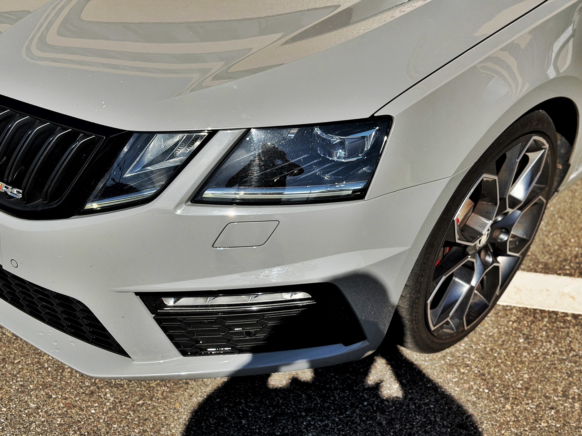 SKODA Octavia Combi 2.0 TDI RS 4x4 DSG-image-9