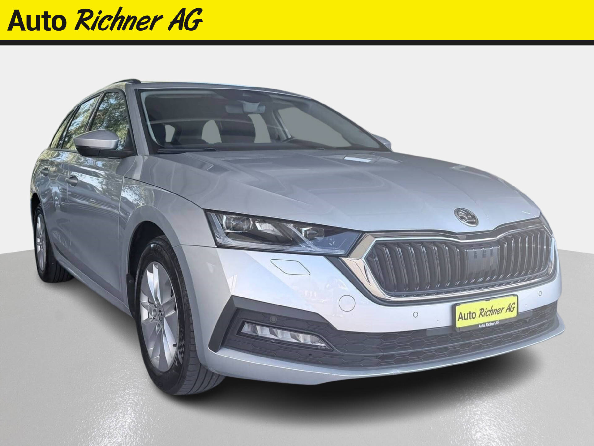 SKODA Octavia Combi 2.0 TDI 150 Ambition DSG-image-0