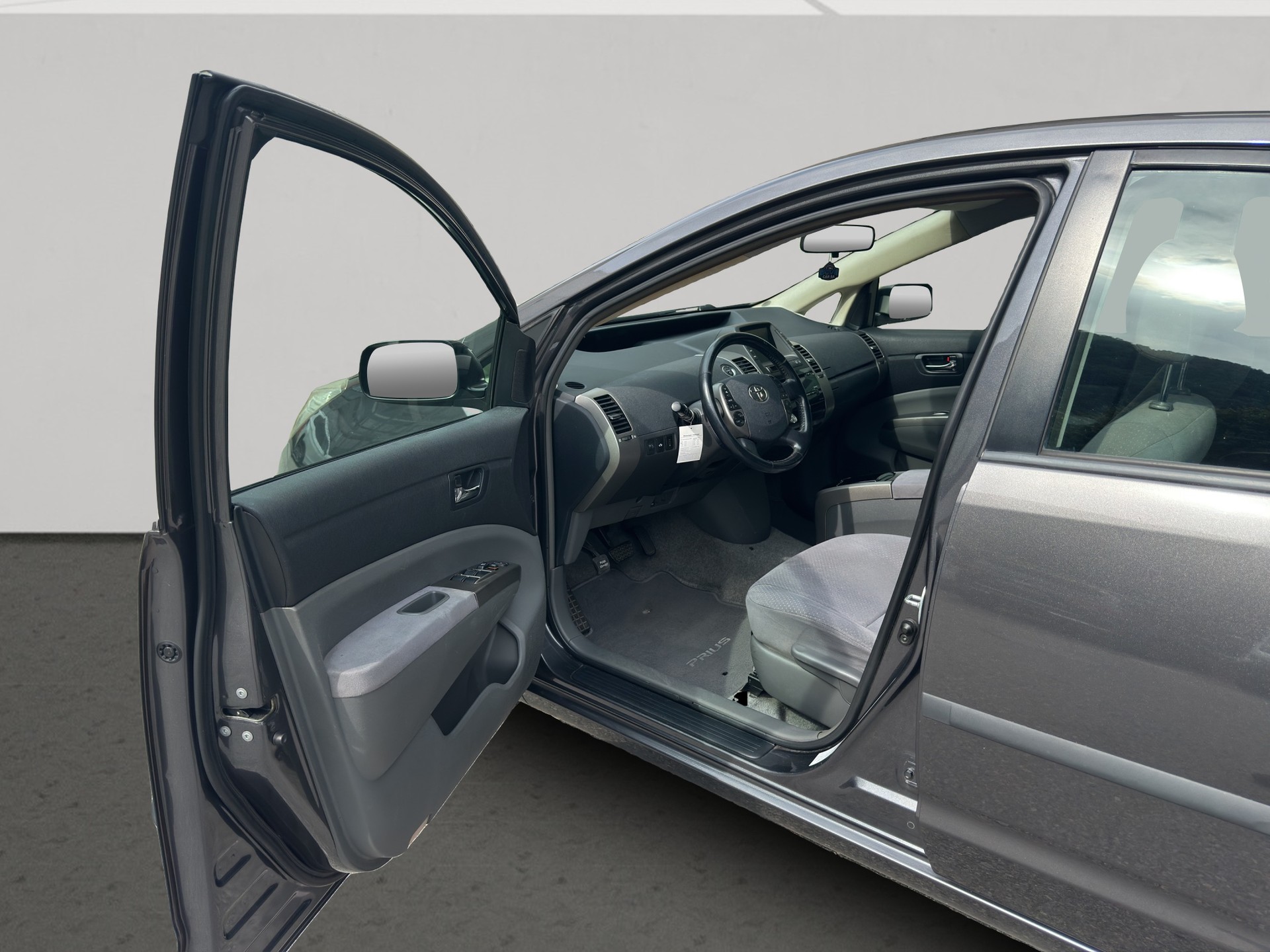 TOYOTA Prius 1.5 16V Hybrid Limited-image-4