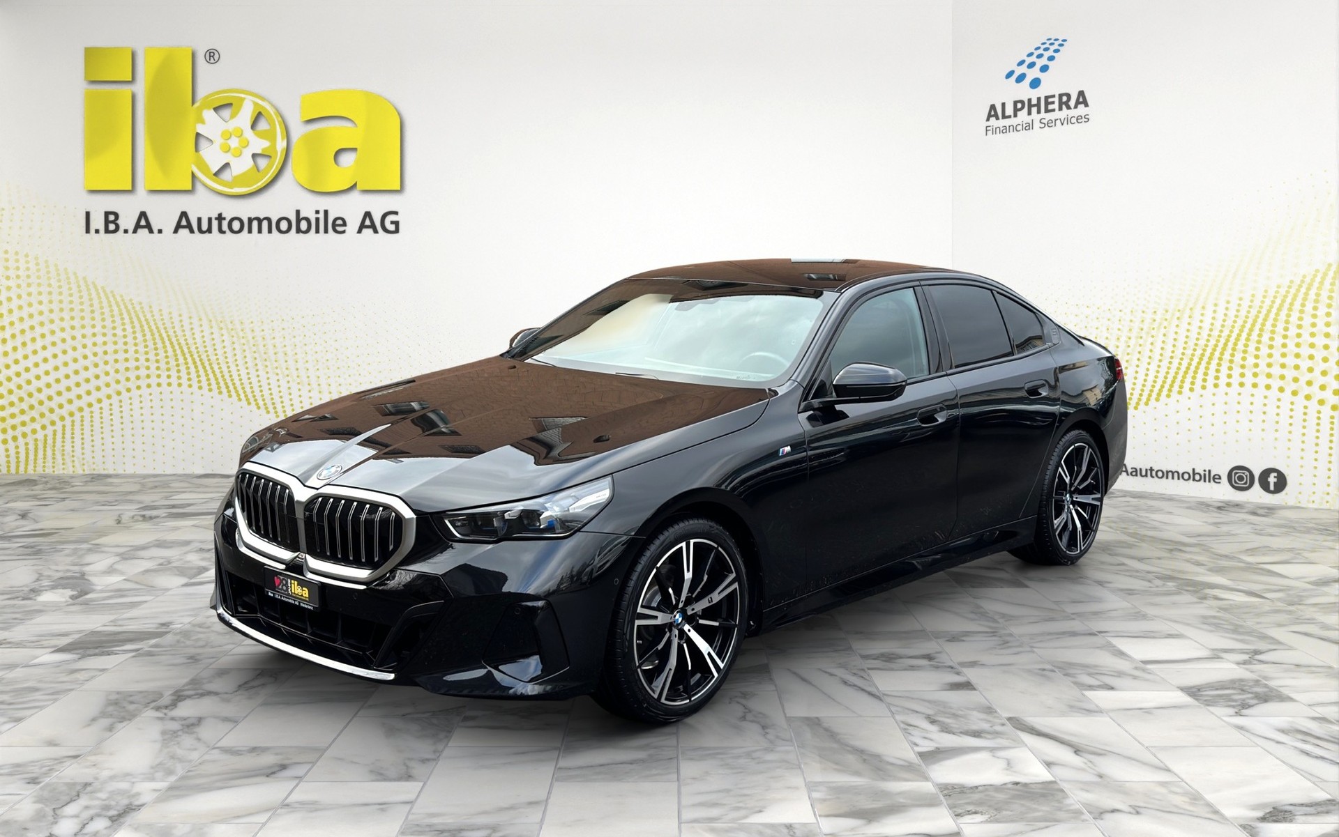 BMW 520d xDrive 48V M Sport 4x4 3.9% Leasingzins!-image-0