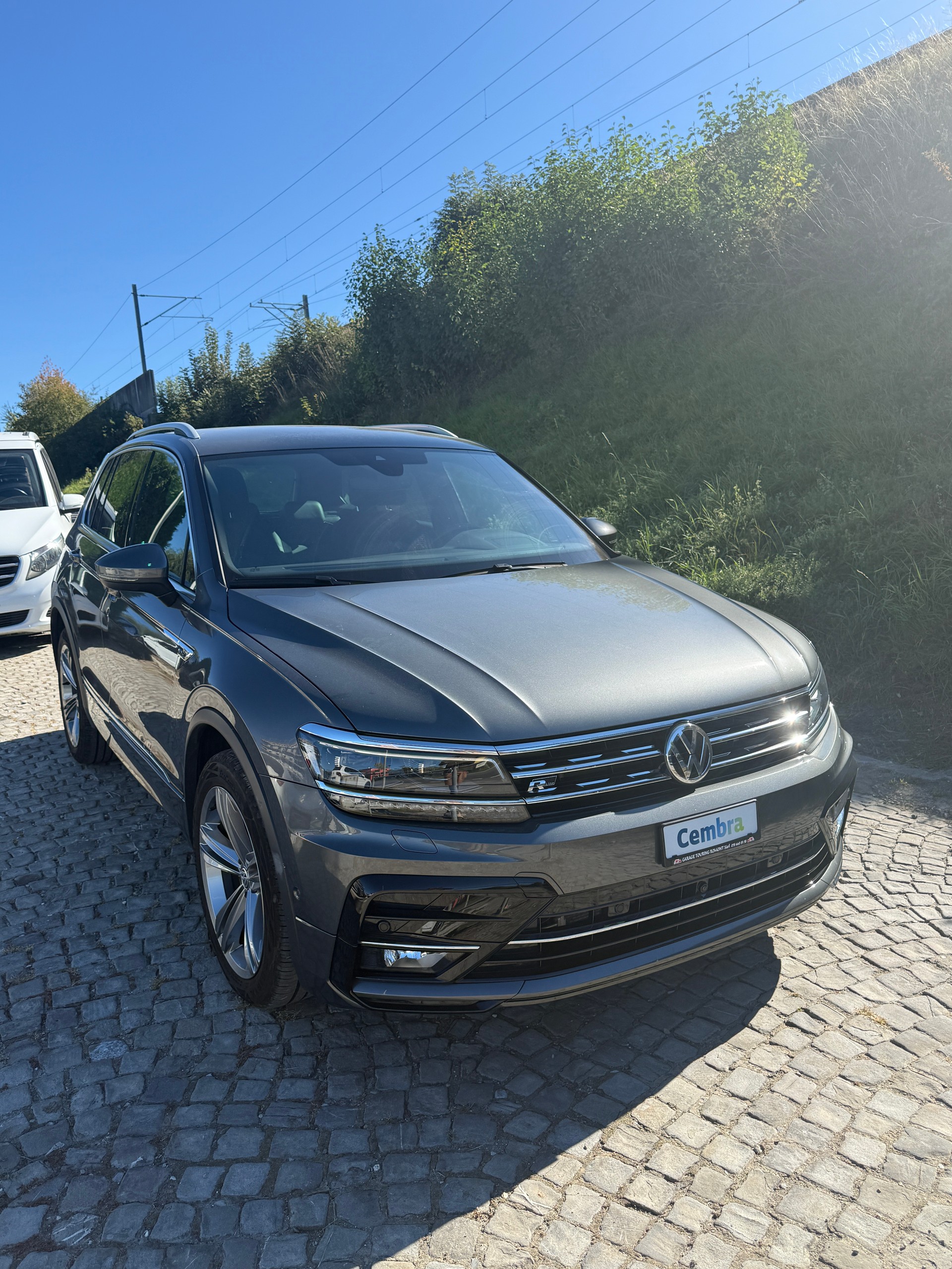 VW Tiguan 2.0 TDI SCR Highline 4Motion DSG-image-8