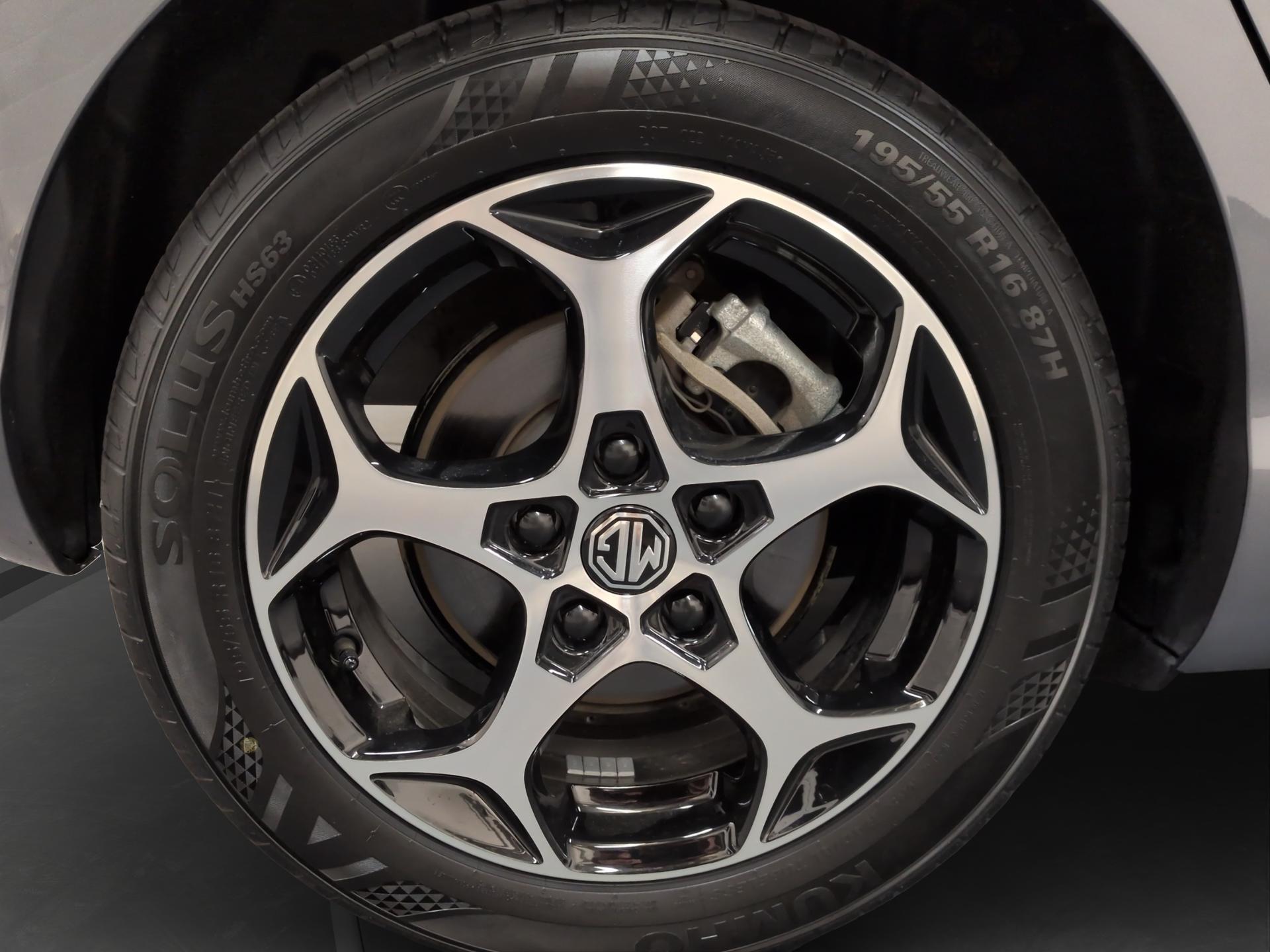 MG 3 1.5 Hybrid Luxury Aut.-image-25