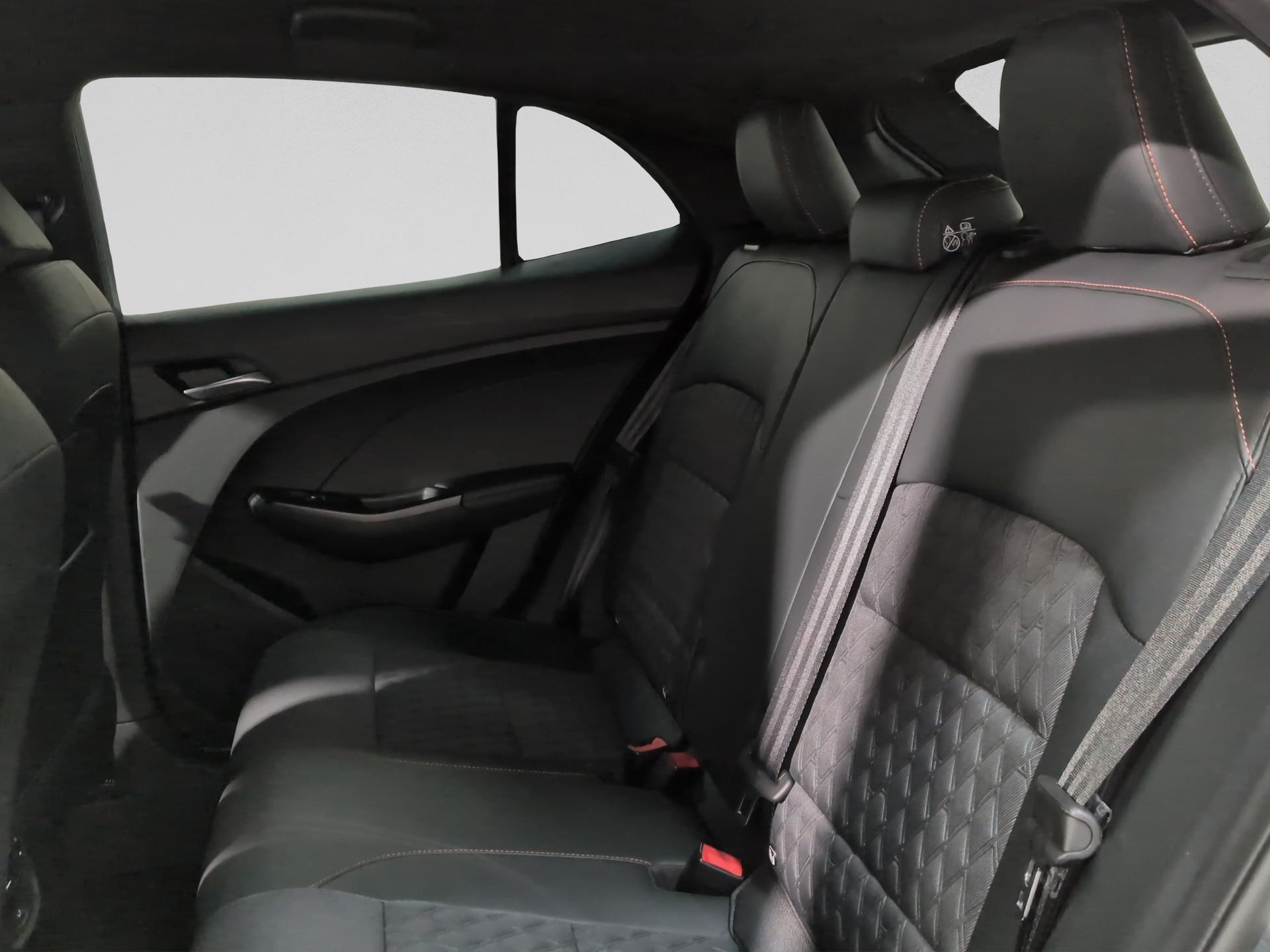MG 3 1.5 Hybrid Luxury Aut.-image-14