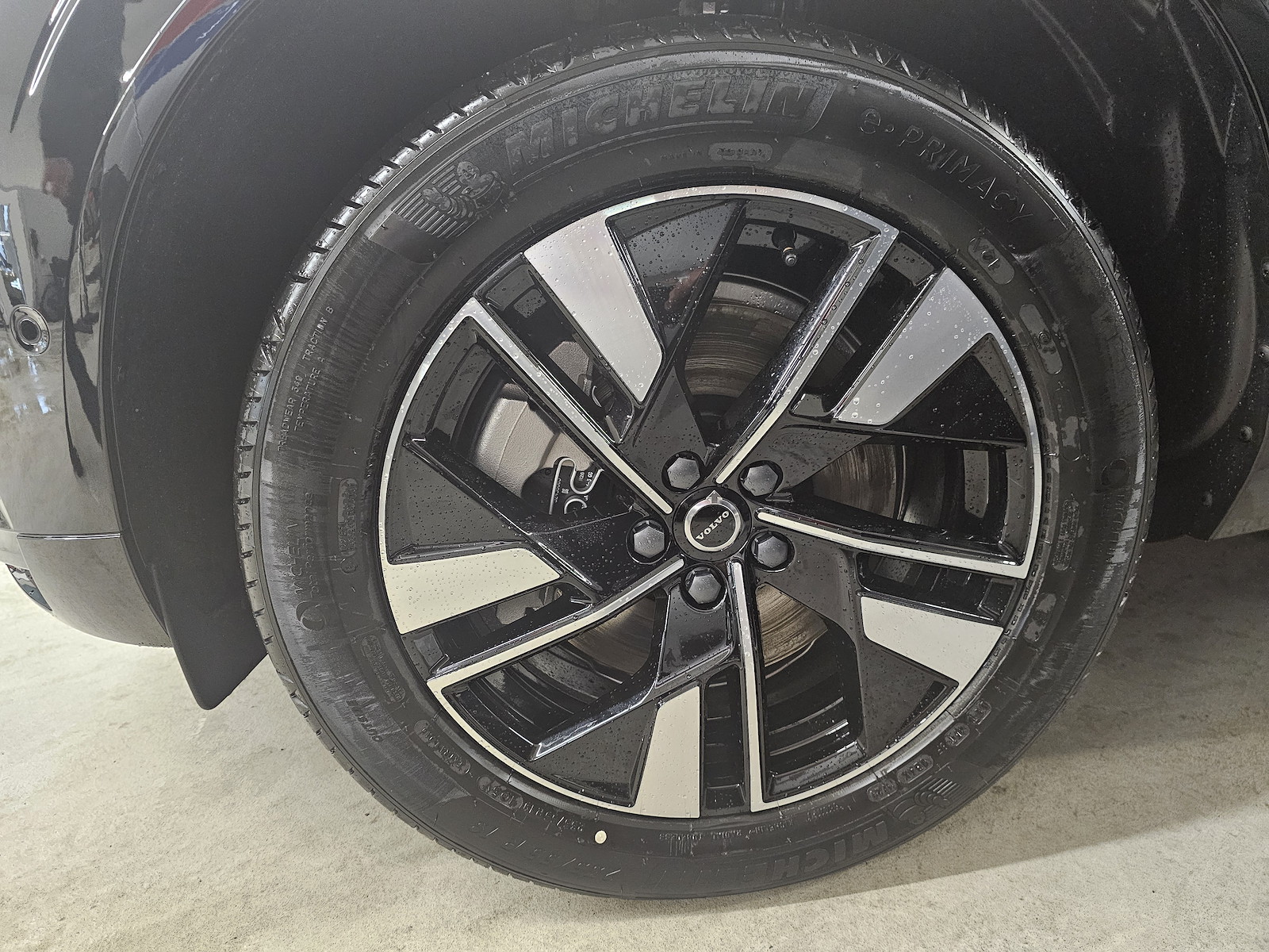 VOLVO XC60 2.0 T6 TE Core eAWD-image-14