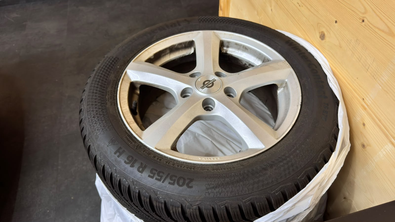VW Golf 2.0 TSI GTI-image-13