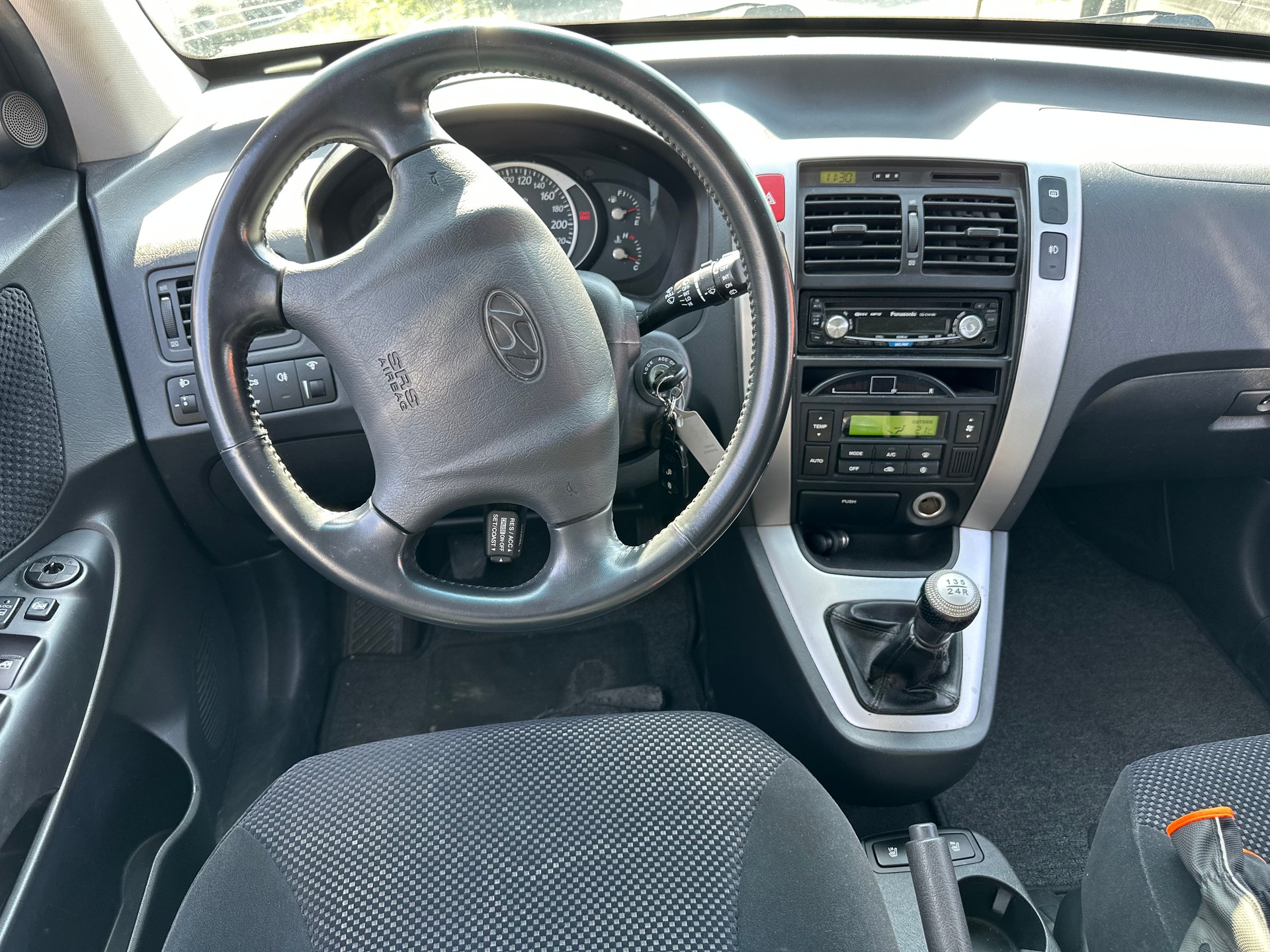 HYUNDAI Tucson 2.0 Style 4WD-image-5