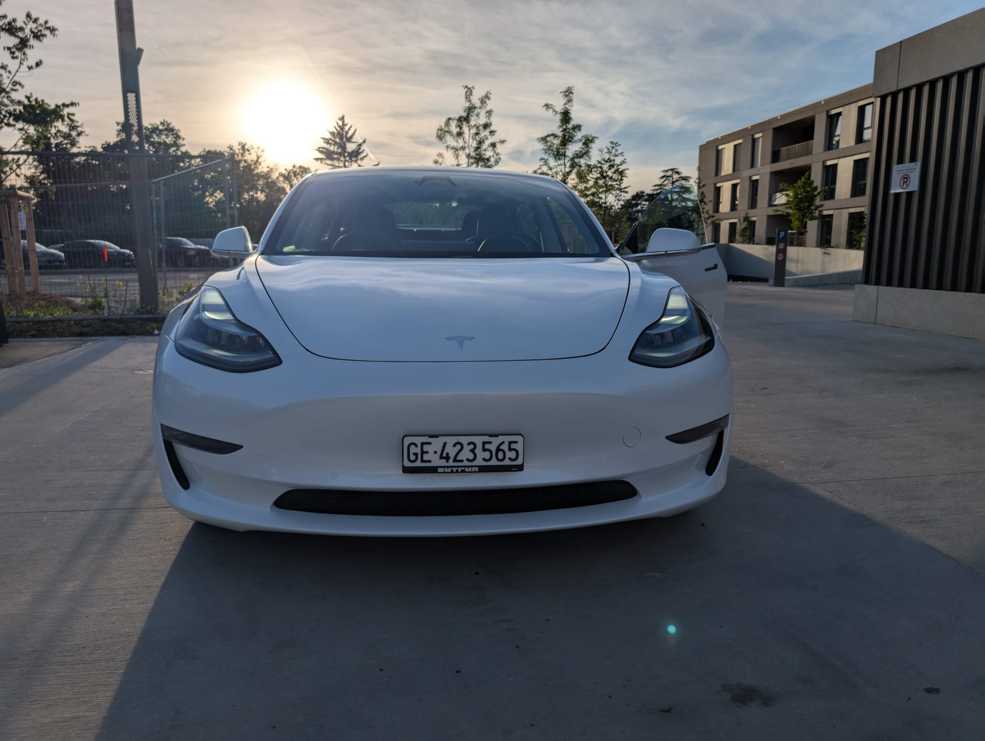 TESLA Performance D-image-0