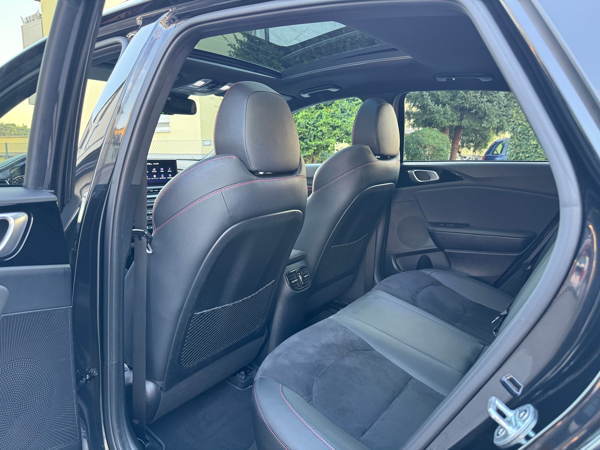 KIA Ceed 1.6 T-GDi GT DCT-image-26