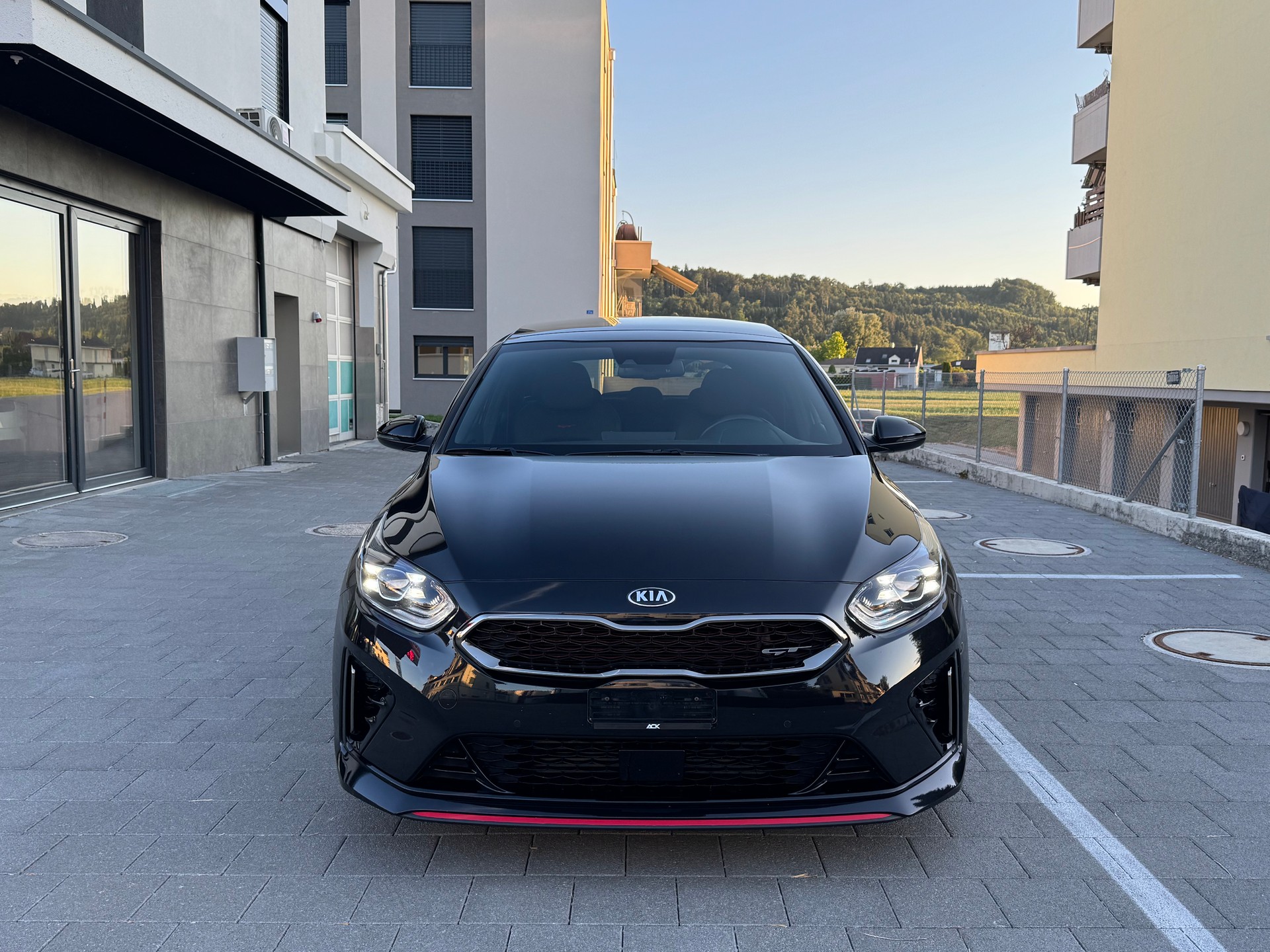 KIA Ceed 1.6 T-GDi GT DCT-image-8