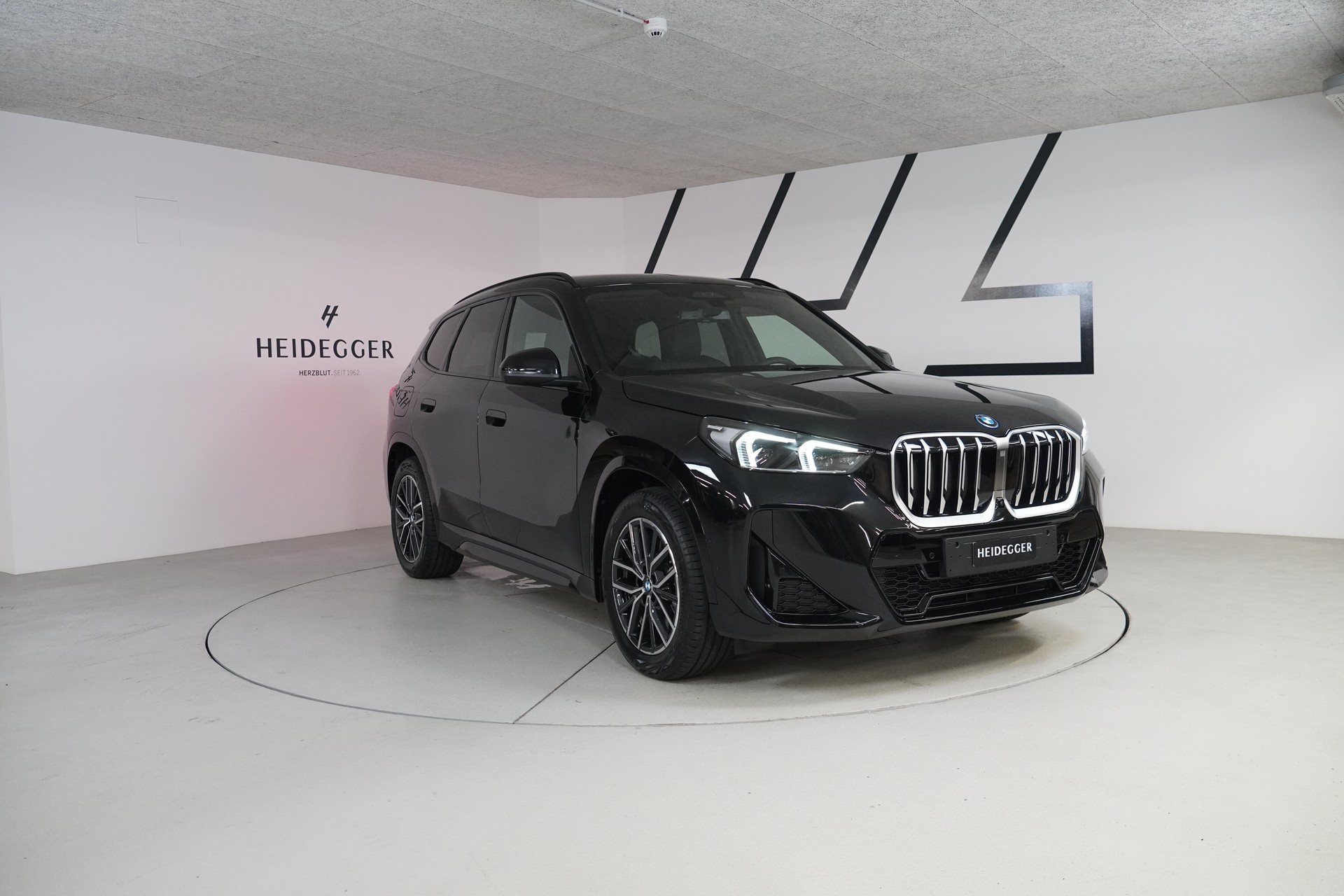 BMW X1 xDrive 30e M Sport-image-2