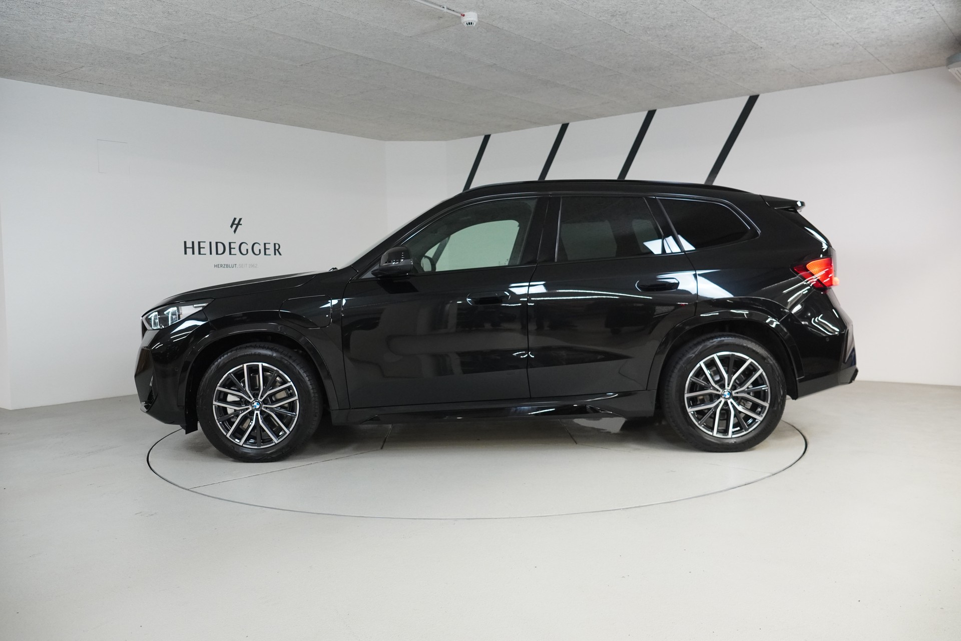 BMW X1 xDrive 30e M Sport-image-3
