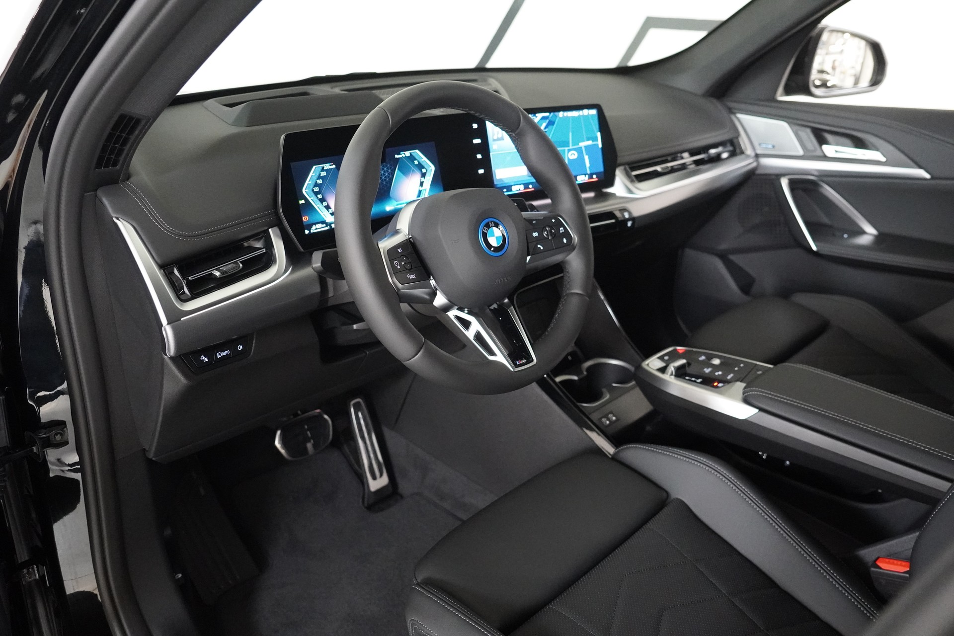 BMW X1 xDrive 30e M Sport-image-24
