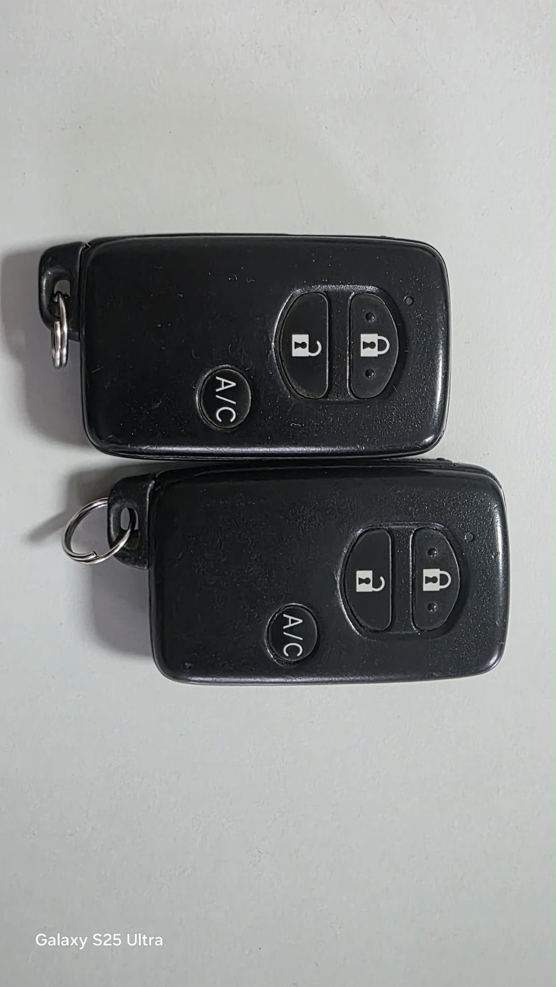 TOYOTA Prius 1.8 16V HSD Sol Premium-image-12