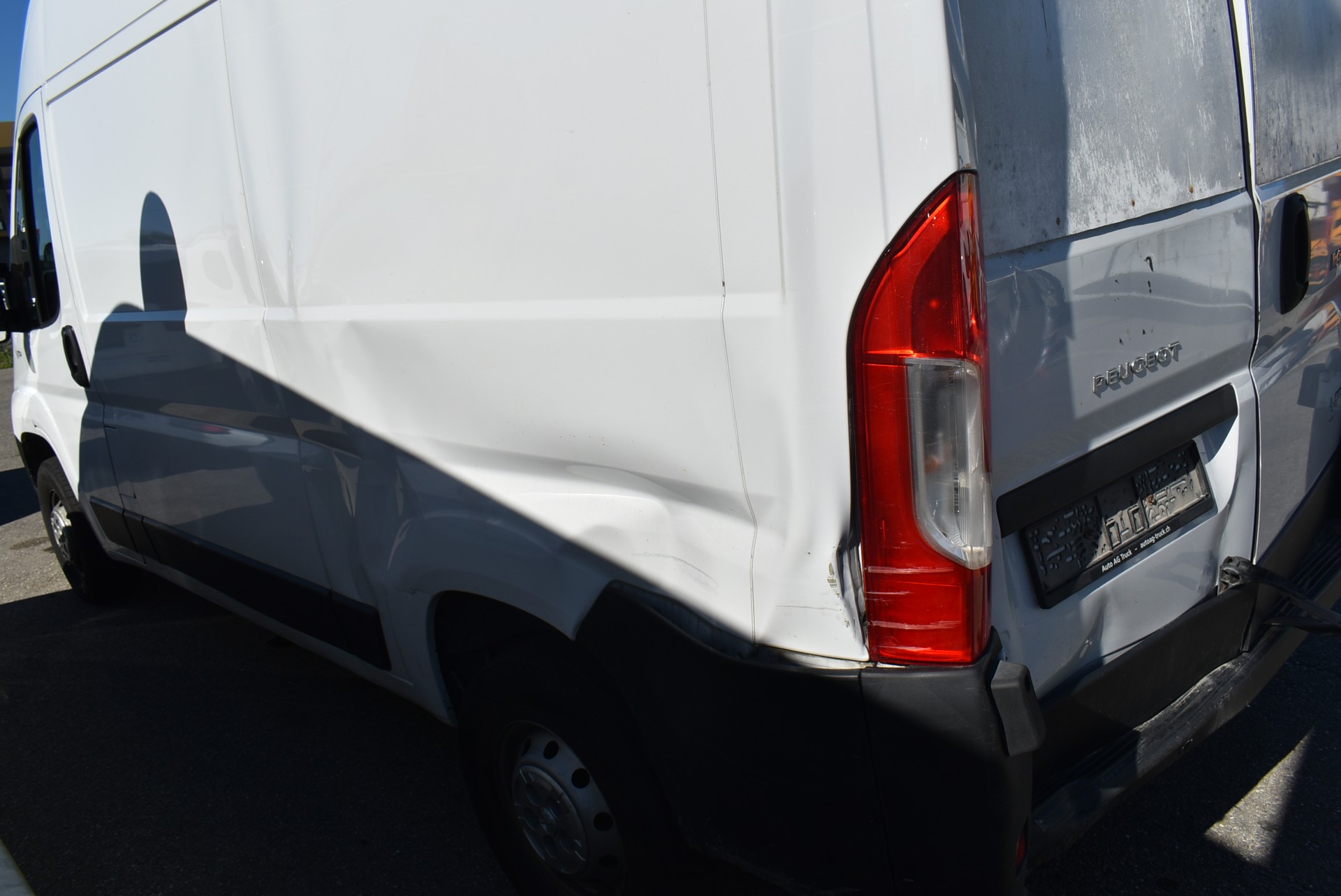 PEUGEOT Boxer 2.2 HDI 333 L2H2-image-9