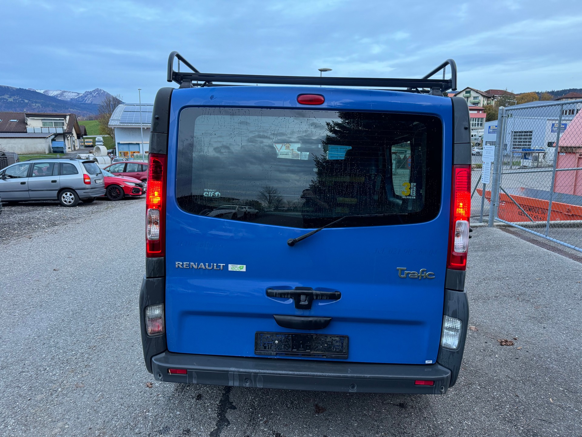 RENAULT Trafic 2.0 dCi 90 2.7t L1H1-image-4