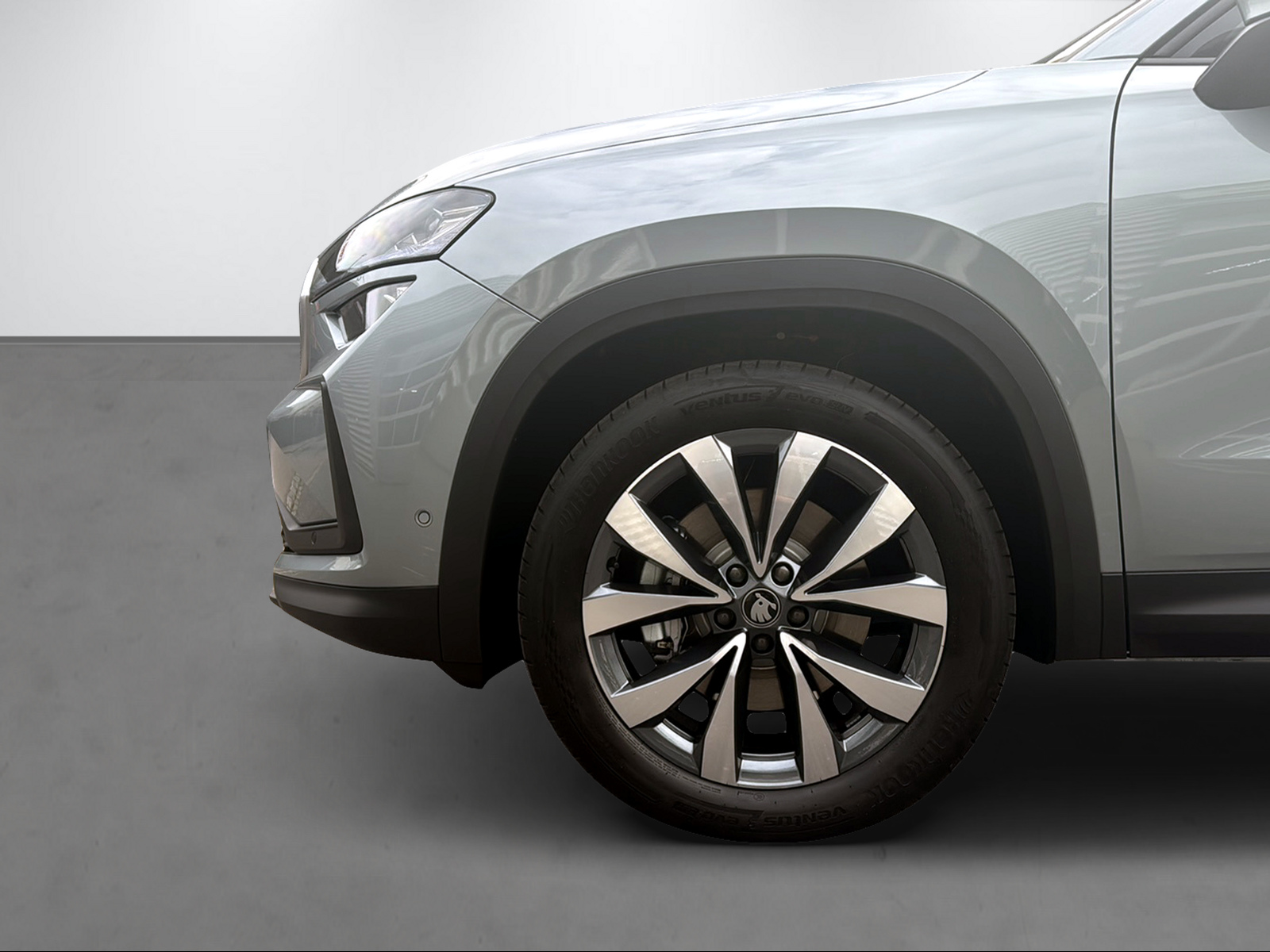 SKODA Kodiaq 2.0 TSI Dynamic-image-3