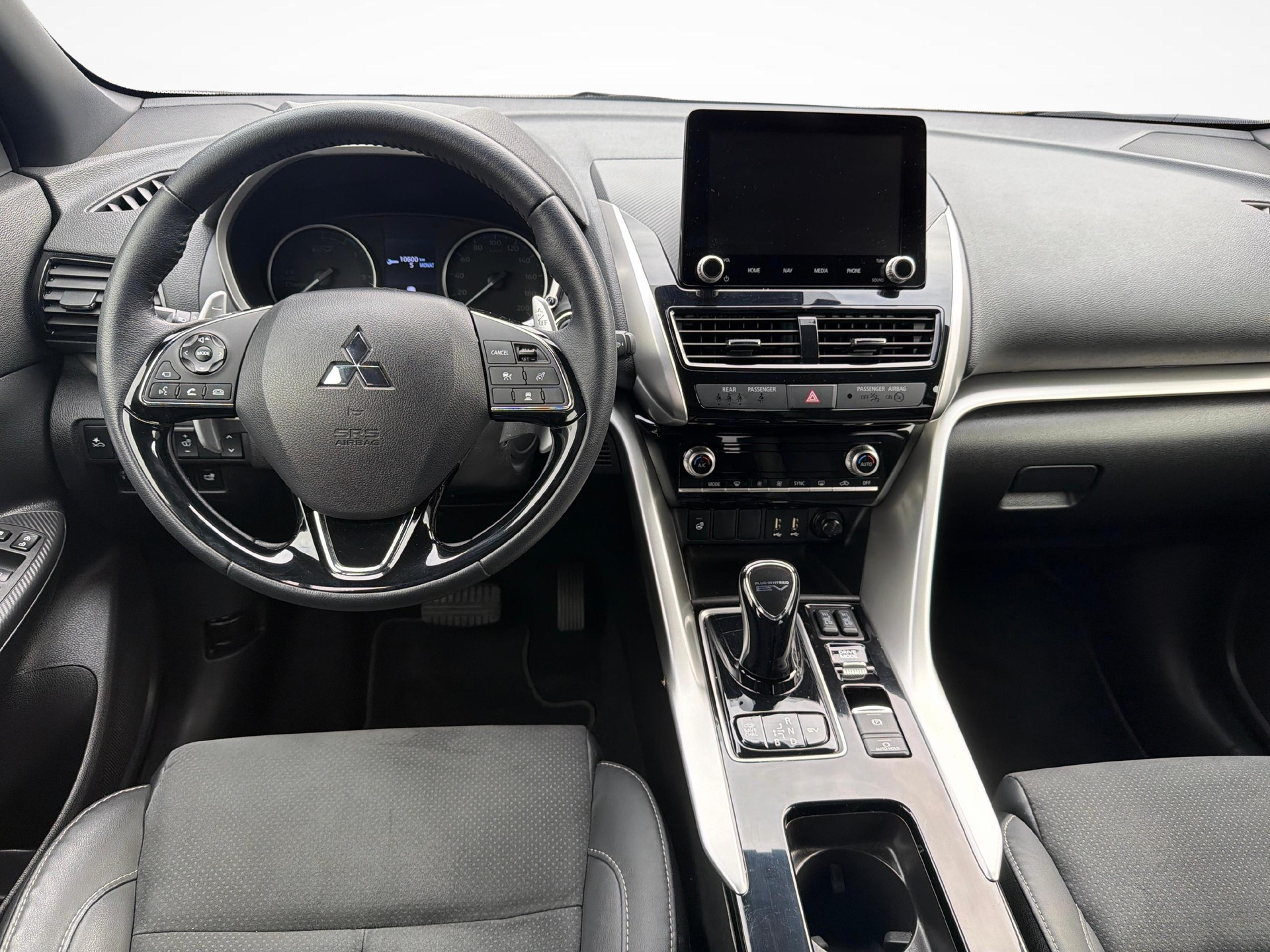 MITSUBISHI Eclipse Cross 2.4 PHEV Style 4x4-image-8