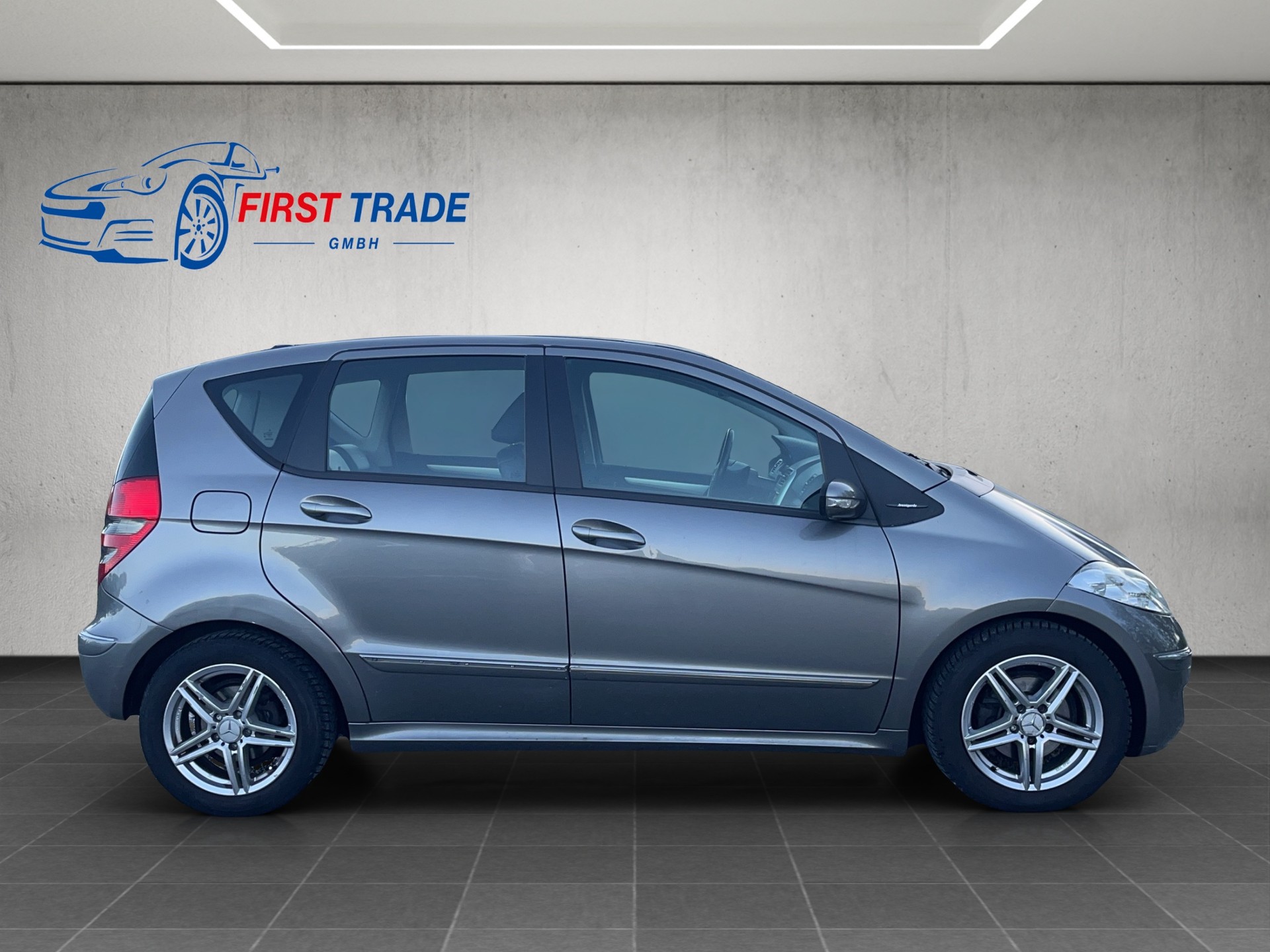 MERCEDES-BENZ A 200 Avantgarde-image-3