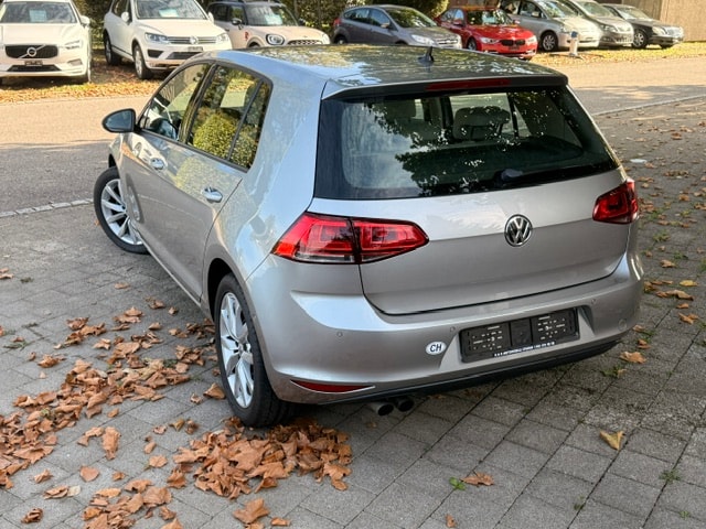 VW Golf 1.4 TSI Highline DSG-image-4