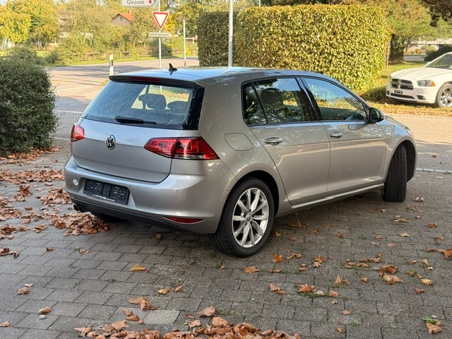 VW Golf 1.4 TSI Highline DSG-image-6