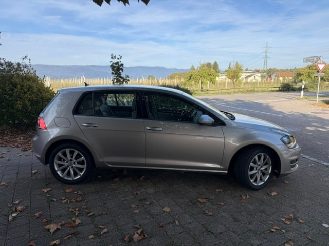 VW Golf 1.4 TSI Highline DSG-image-7
