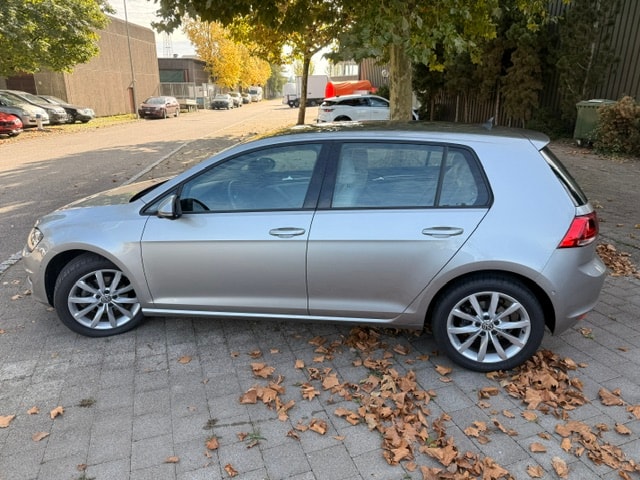 VW Golf 1.4 TSI Highline DSG-image-3