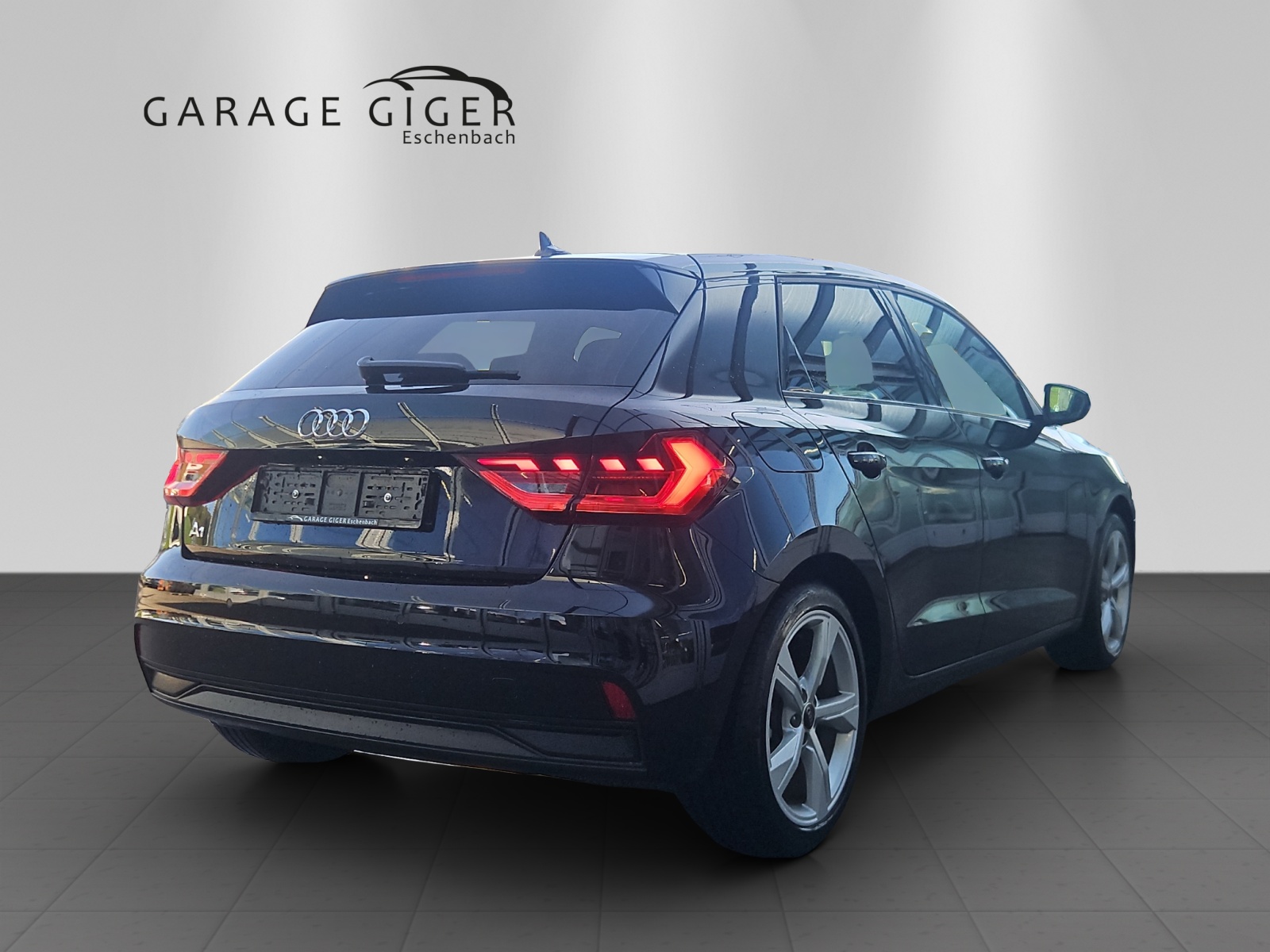 AUDI A1 Sportback 30 TFSI advanced Attraction S-tronic-image-3
