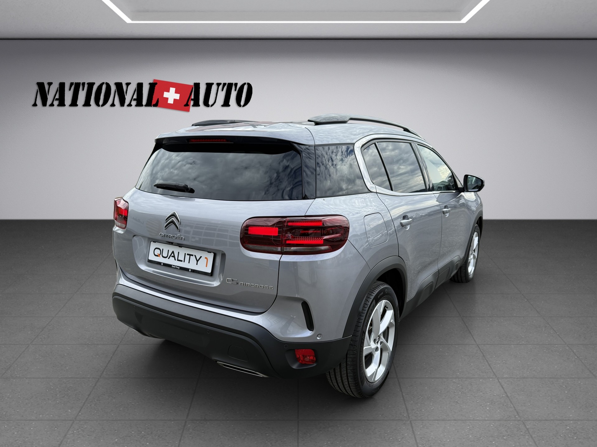 CITROEN C5 Aircross 1.2 HEV Swiss Edition-image-3