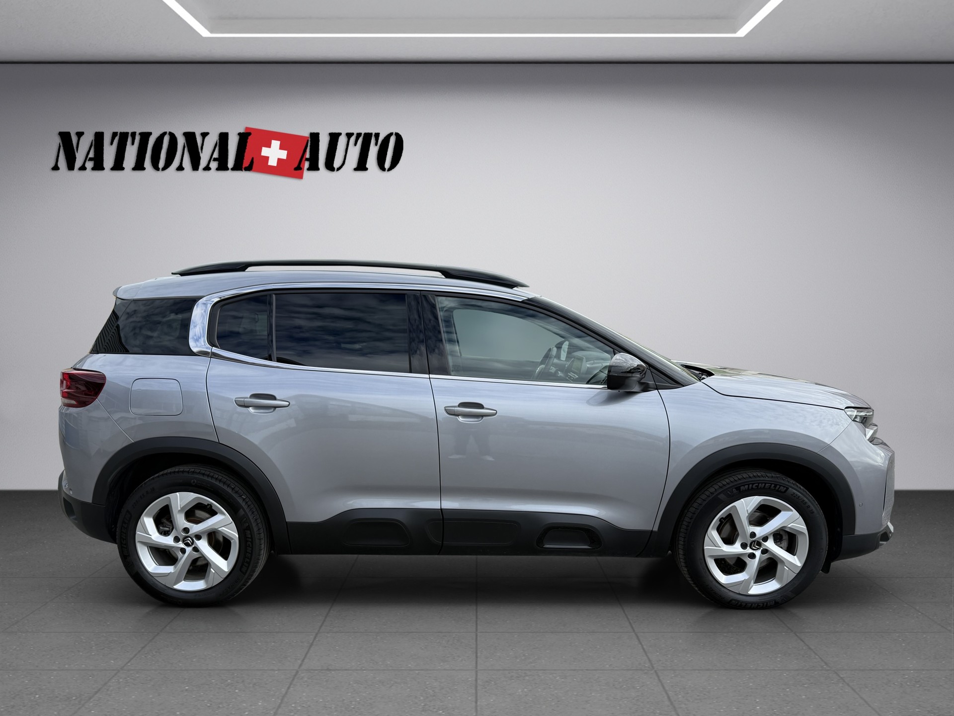 CITROEN C5 Aircross 1.2 HEV Swiss Edition-image-4