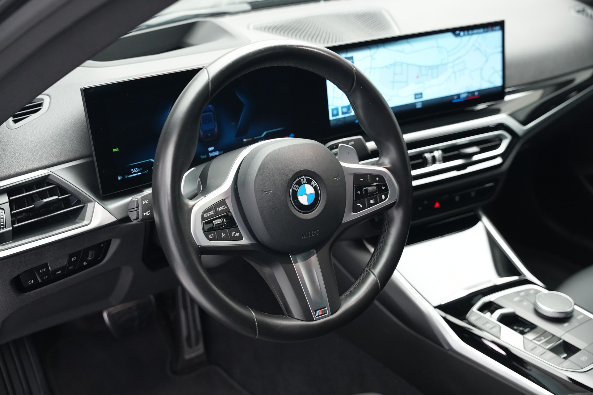 BMW 220i M Sport Pro *Head-Up* *Driving Assistant*-image-28