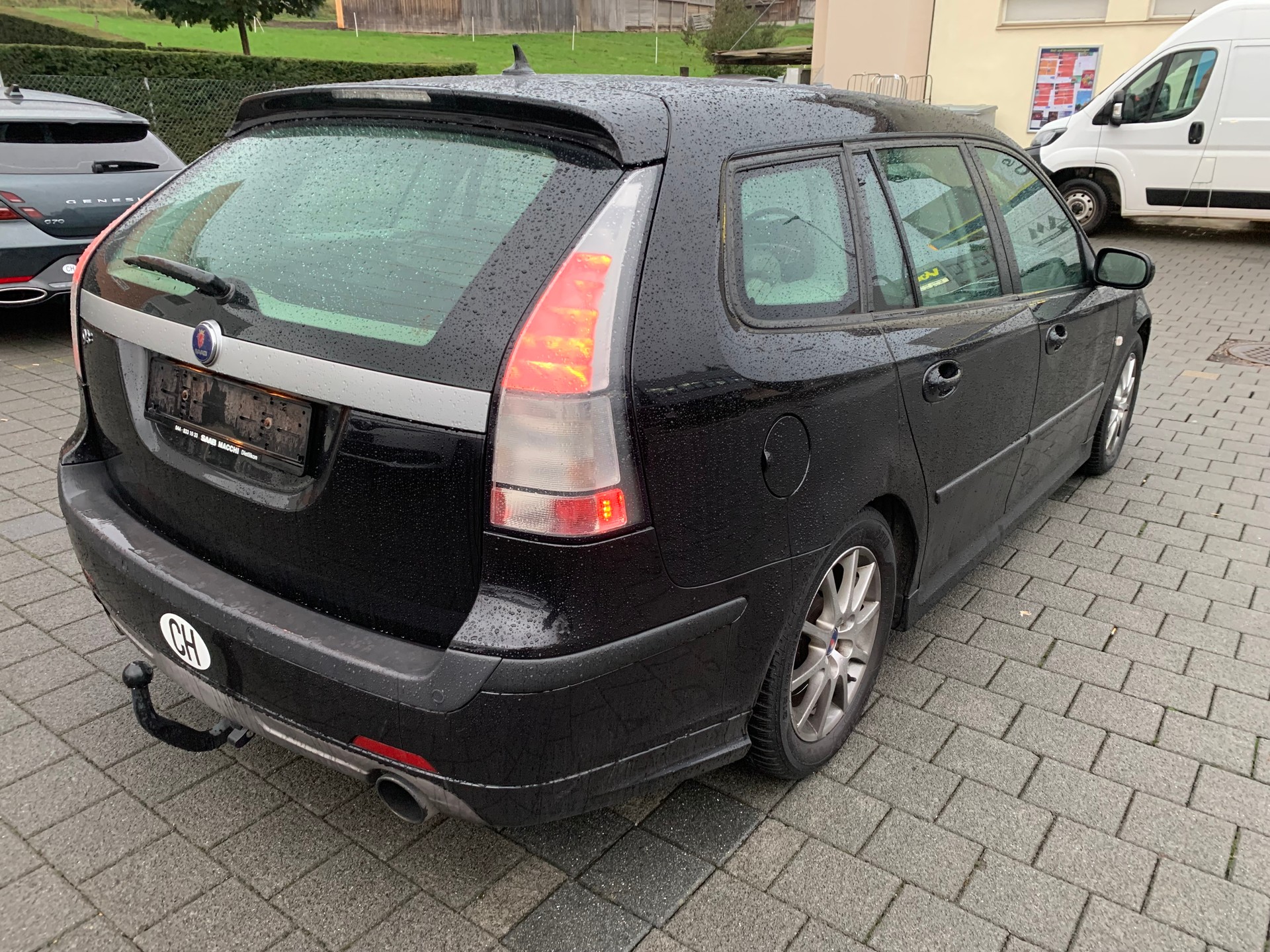 SAAB 9-3 2.0T Vector-image-3
