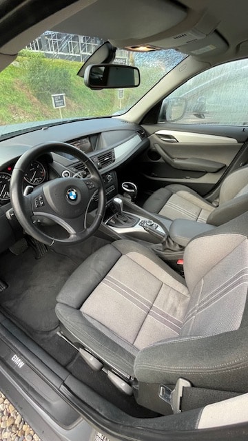 BMW 20d xDrive-image-2