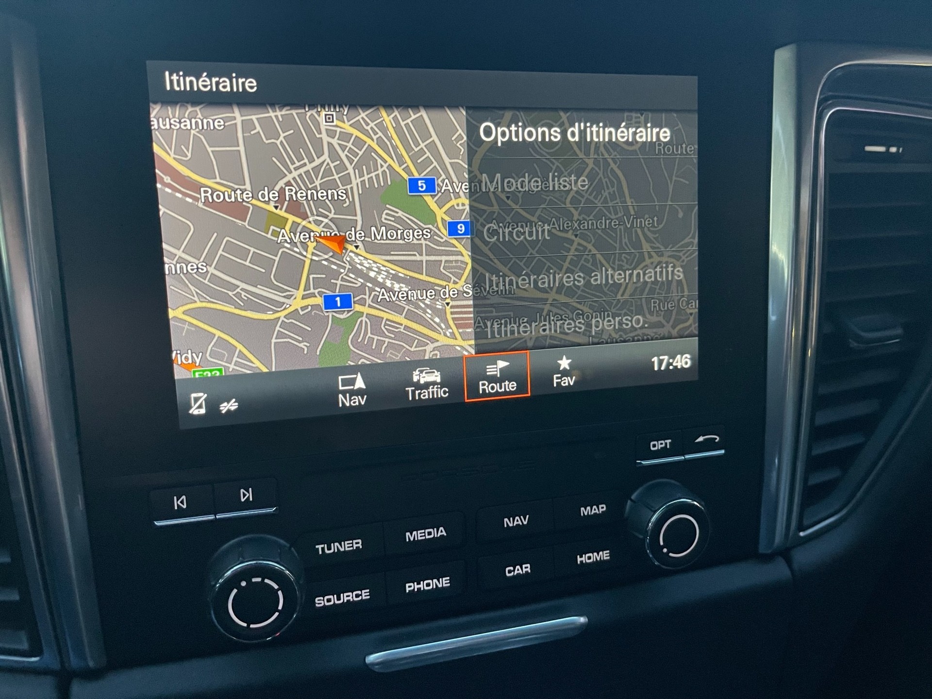 PORSCHE Macan S Diesel PDK-image-20