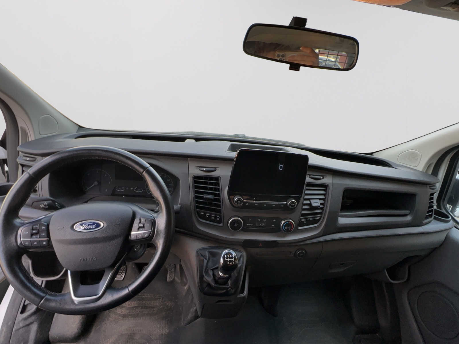 FORD Transit Custom Van 280 L1H1Trend-image-8