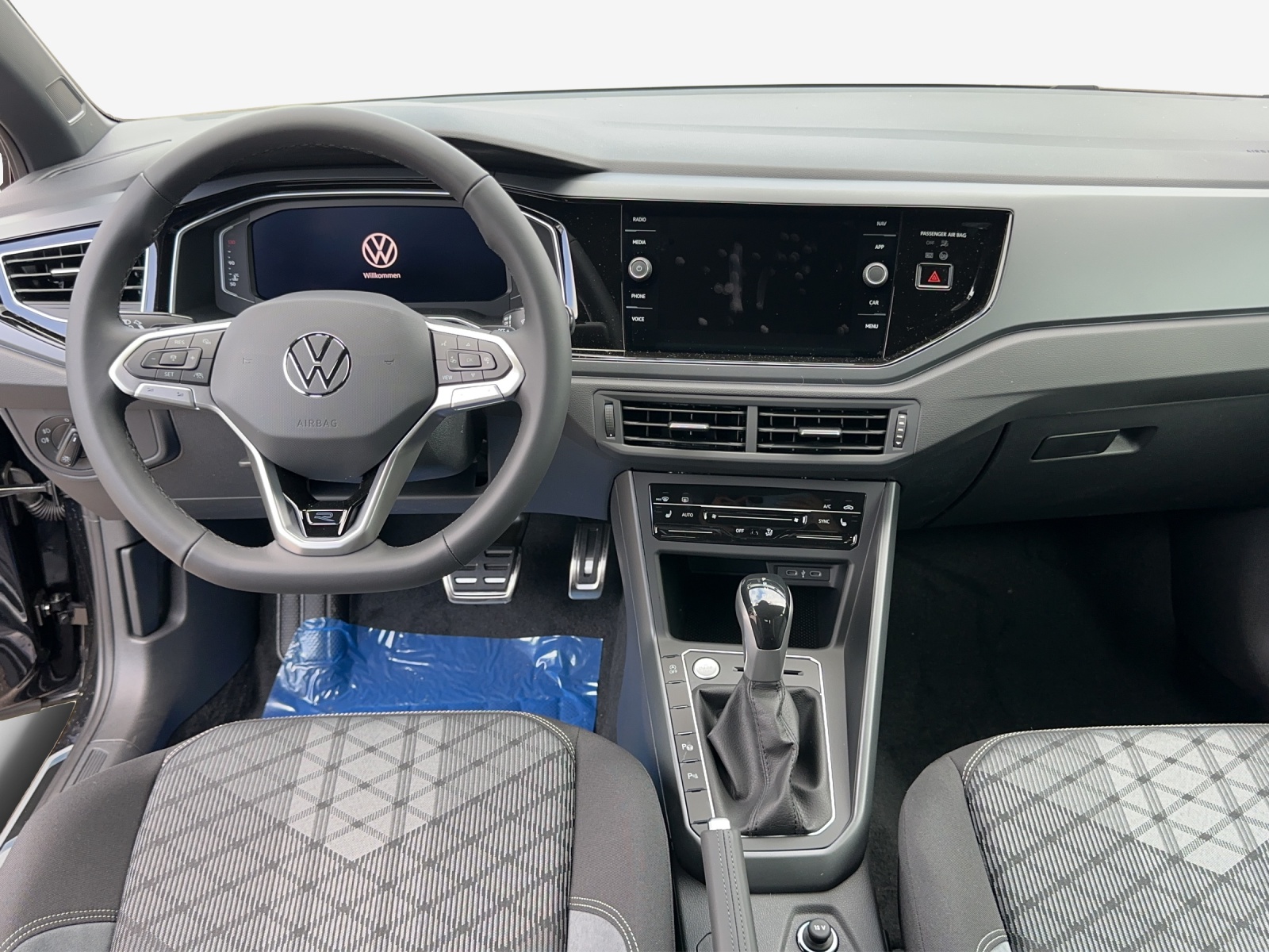 VW Polo 1.0 TSI R-Line DSG-image-7