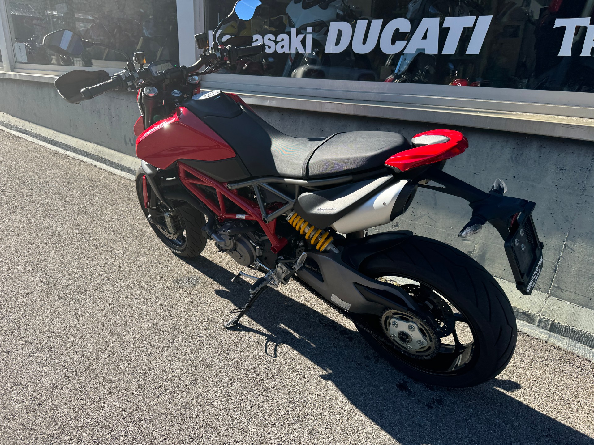 DUCATI Hypermotard 950-image-9