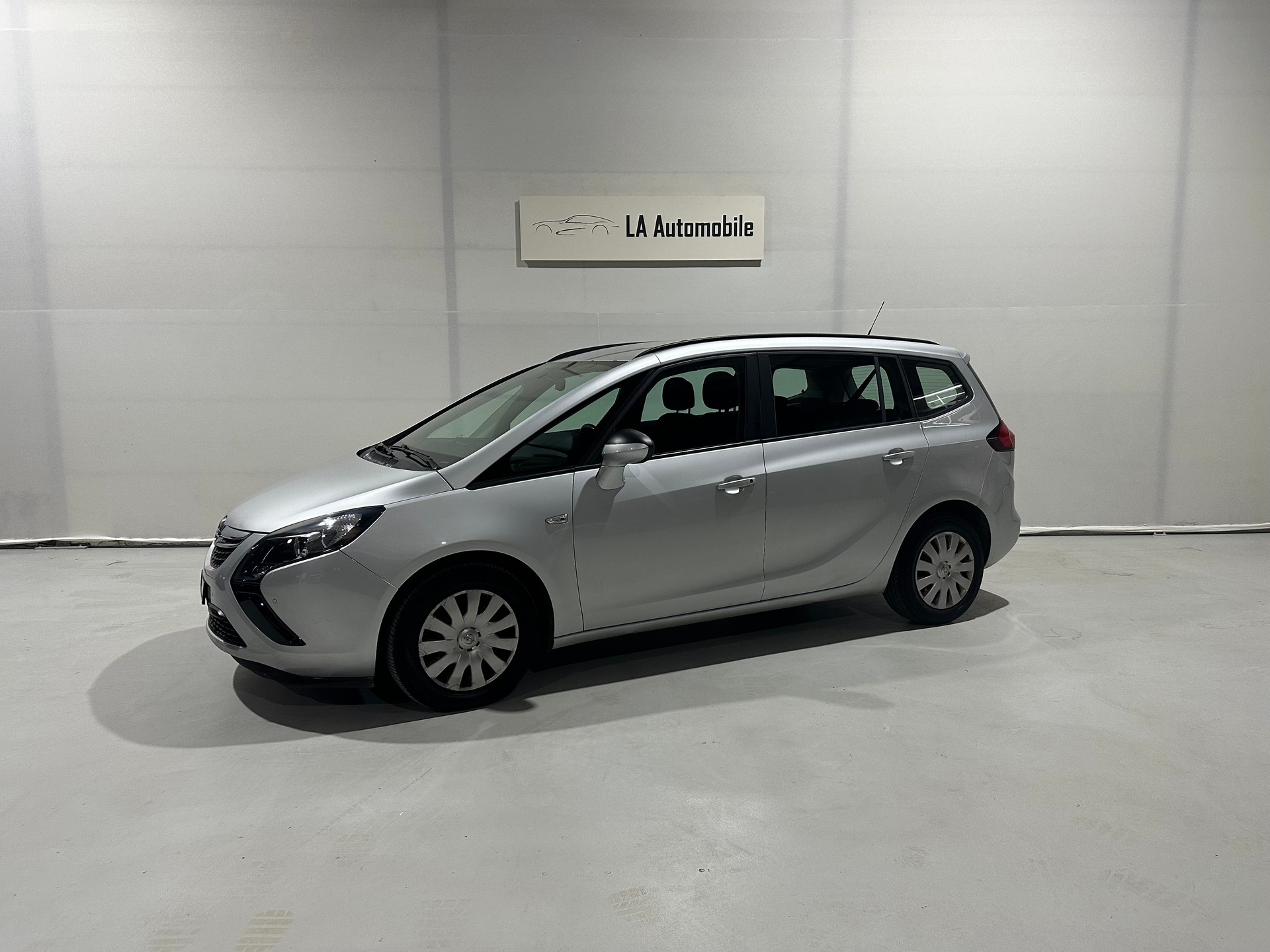 OPEL Zafira Tourer 2.0 CDTi BiTurbo Sport-image-1