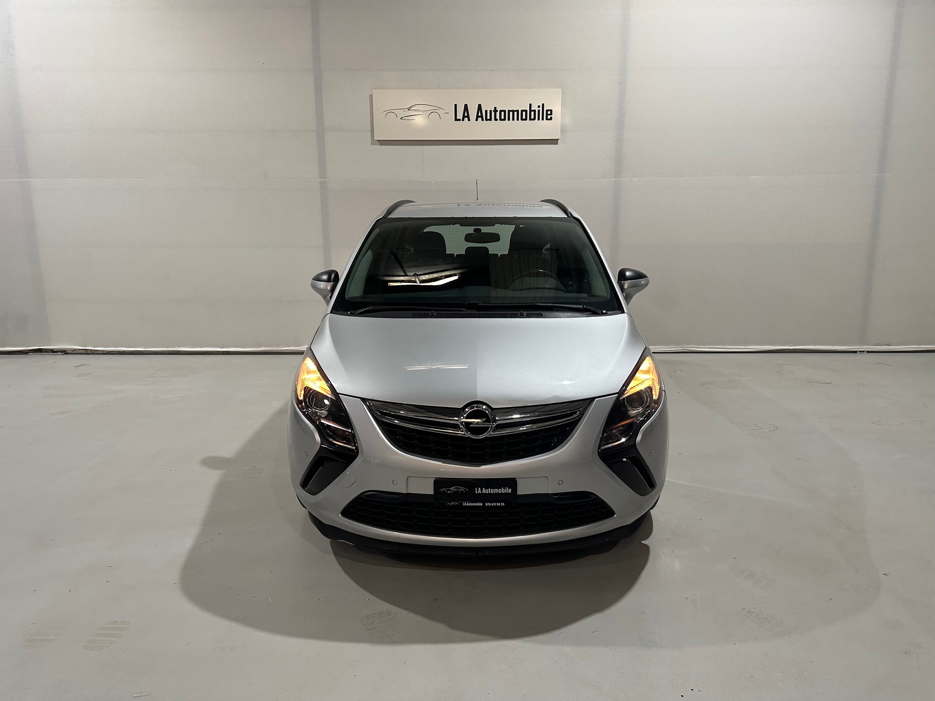 OPEL Zafira Tourer 2.0 CDTi BiTurbo Sport-image-3