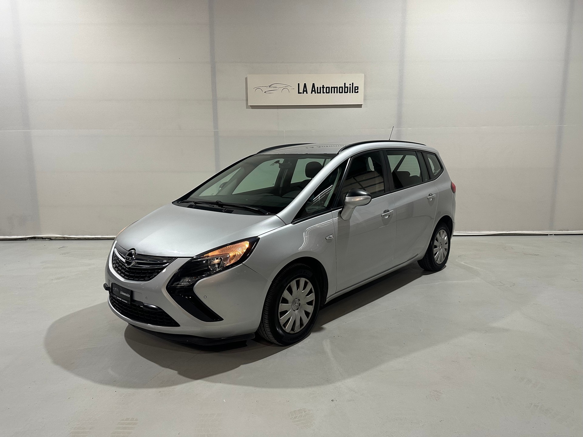 OPEL Zafira Tourer 2.0 CDTi BiTurbo Sport-image-0