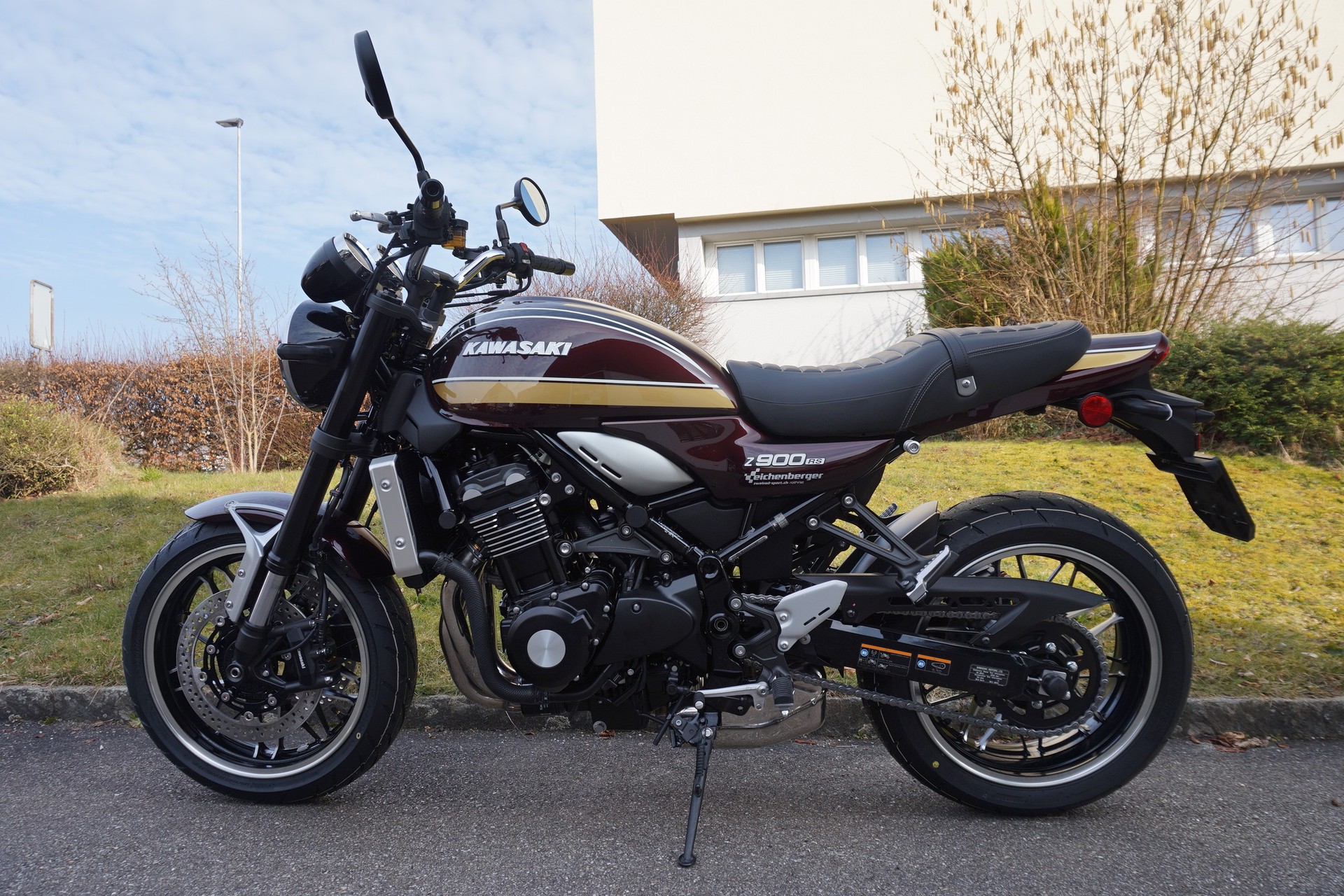 KAWASAKI Z 900 RS ABS MY25-image-7