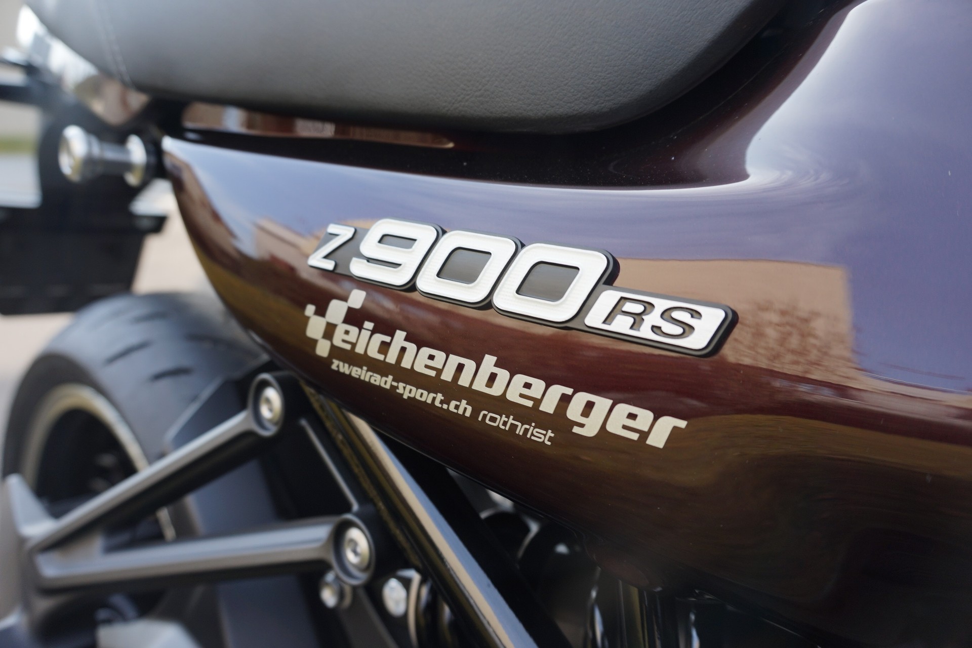 KAWASAKI Z 900 RS ABS MY25-image-9