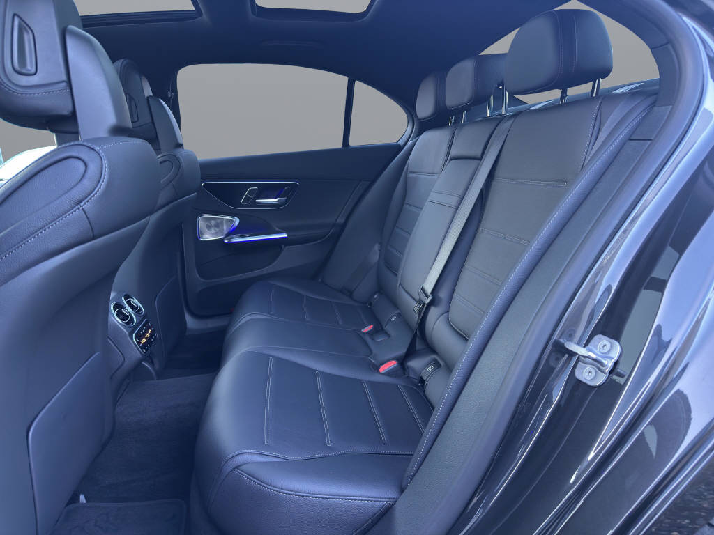 MERCEDES-BENZ C 400 e AMG Line 4matic-image-14